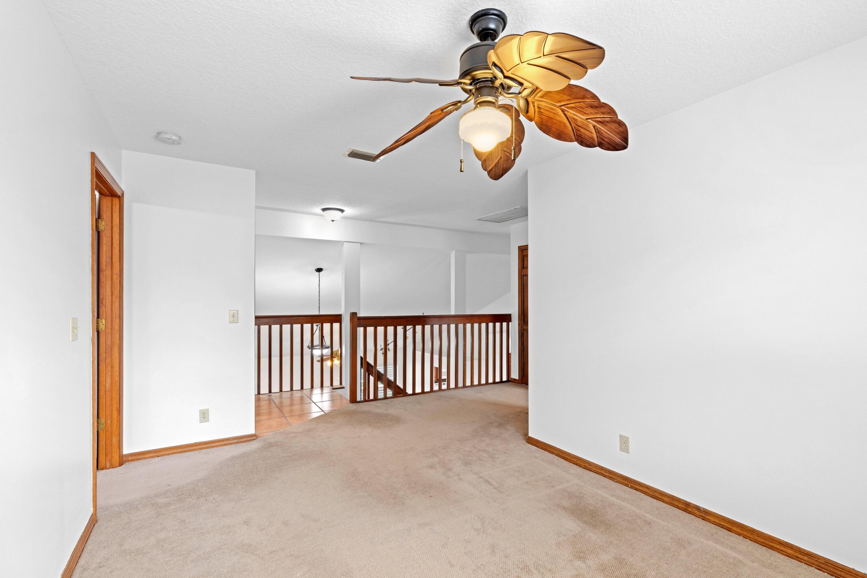 WOODS WALK 2 - Residential