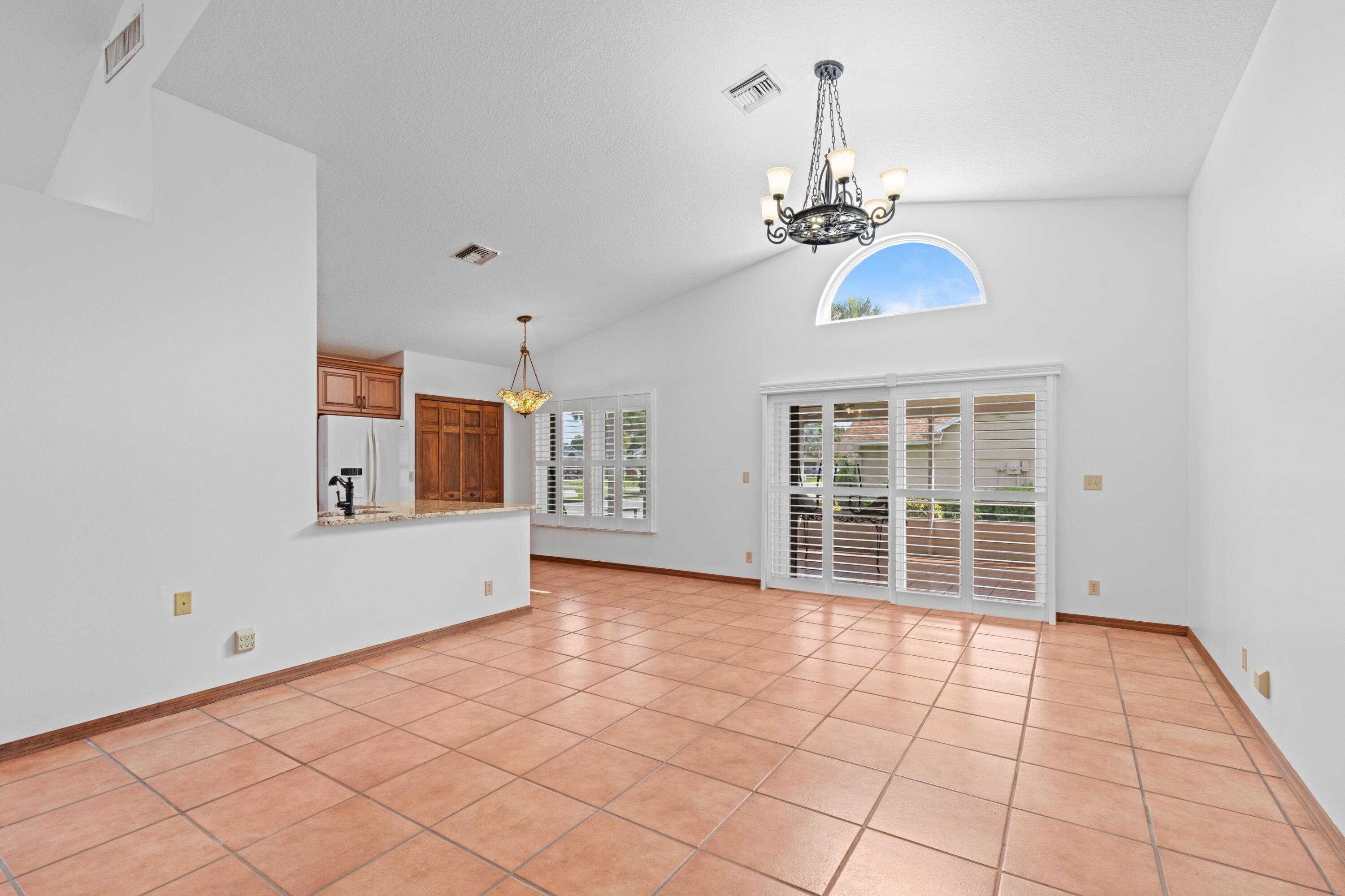 WOODS WALK 2 - Residential