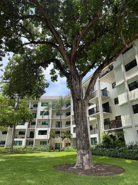 Tiny photo for 900 RIVER REACH Drive #510, Fort Lauderdale, FL 33315 (MLS # B26052686)