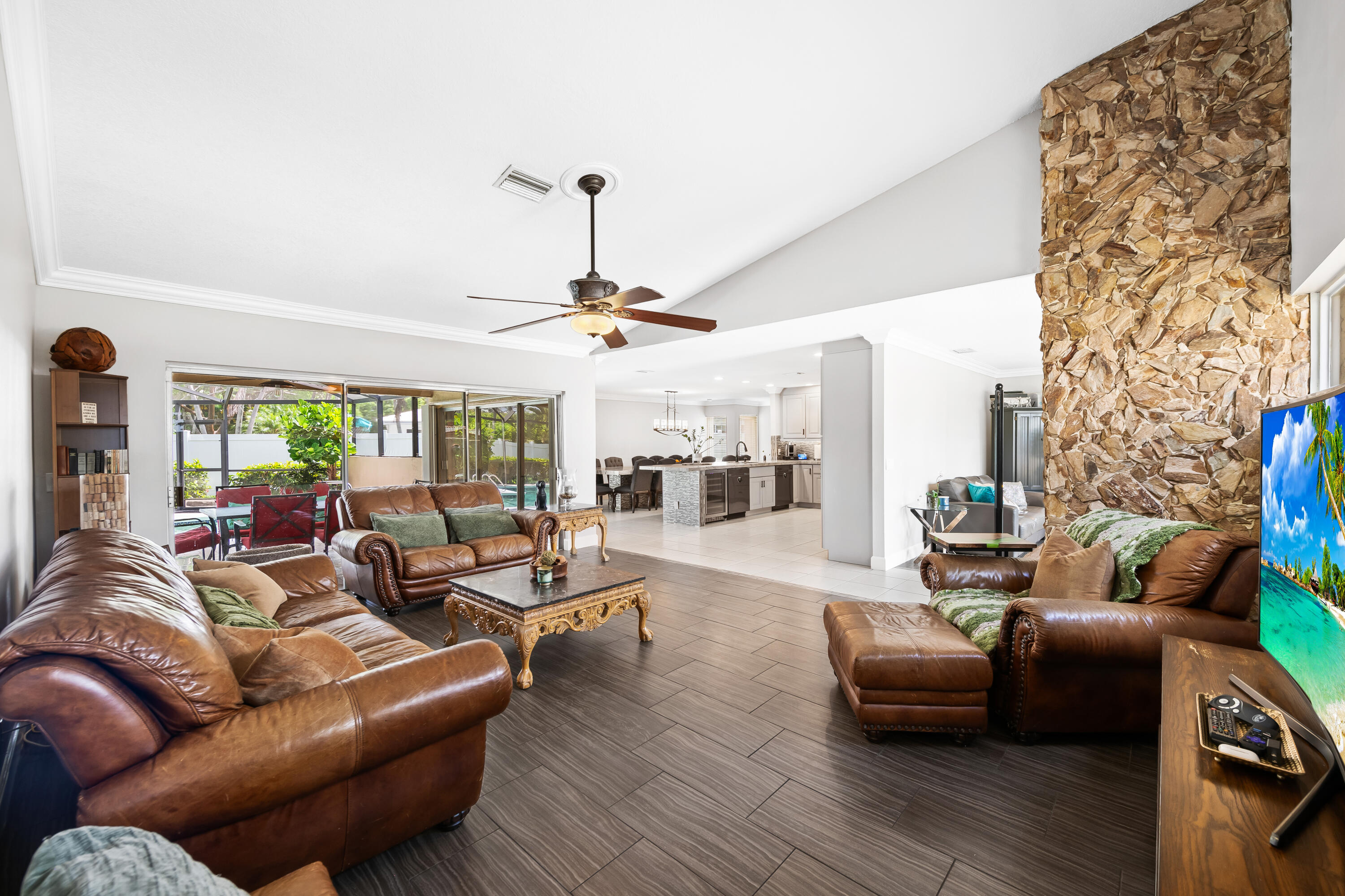 10751 NW 43rd Court