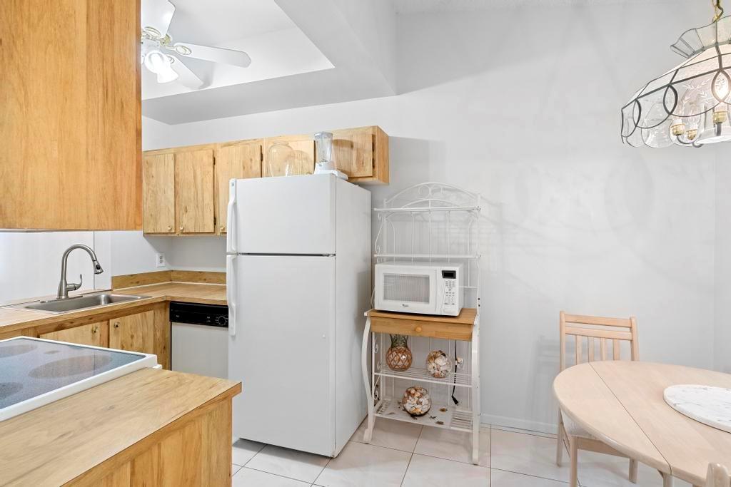 Meadowridge East - Residential