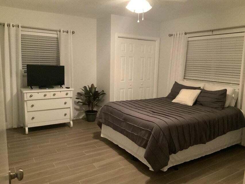 SUNSET RIDGE - Residential Lease