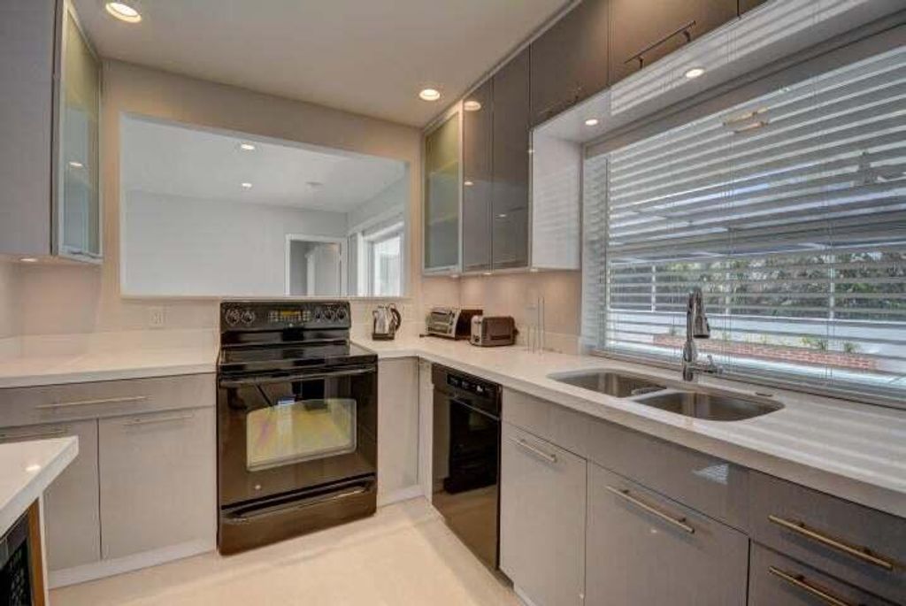 Photo of 3911 NW 4th Court, Boca Raton, FL 33431 (MLS # B26005165)