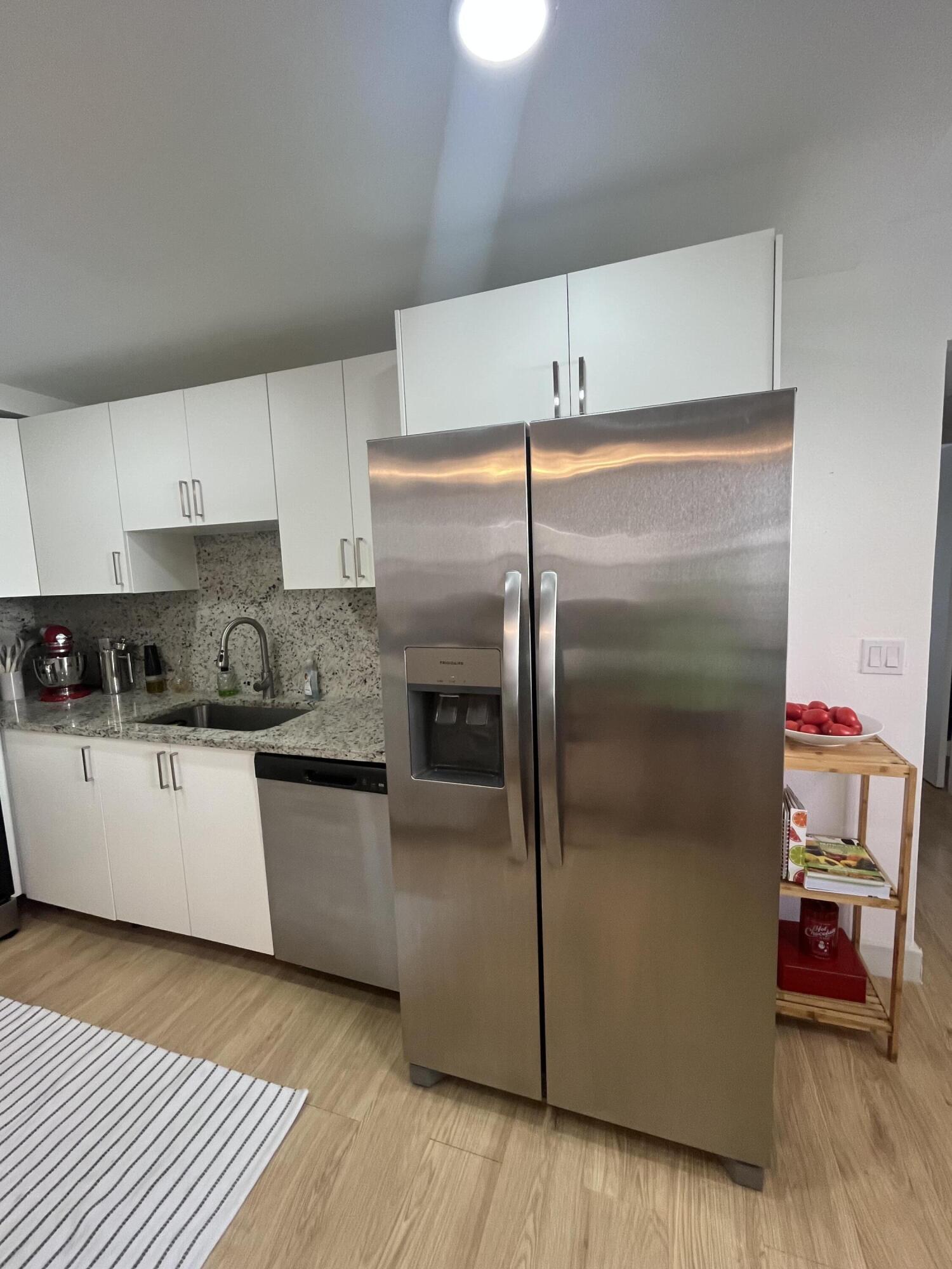 KINGS POINT - Residential Lease