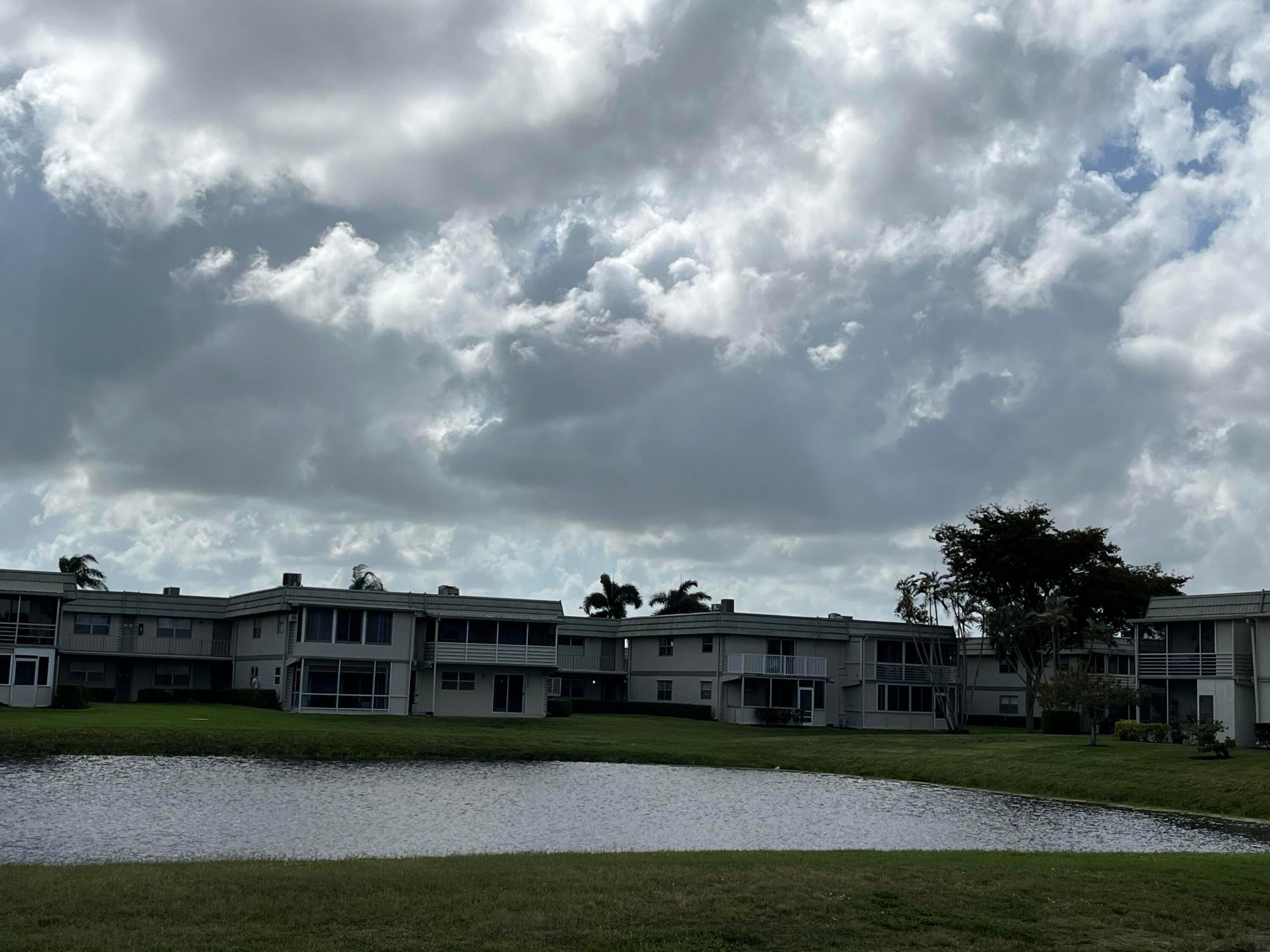 KINGS POINT - Residential Lease