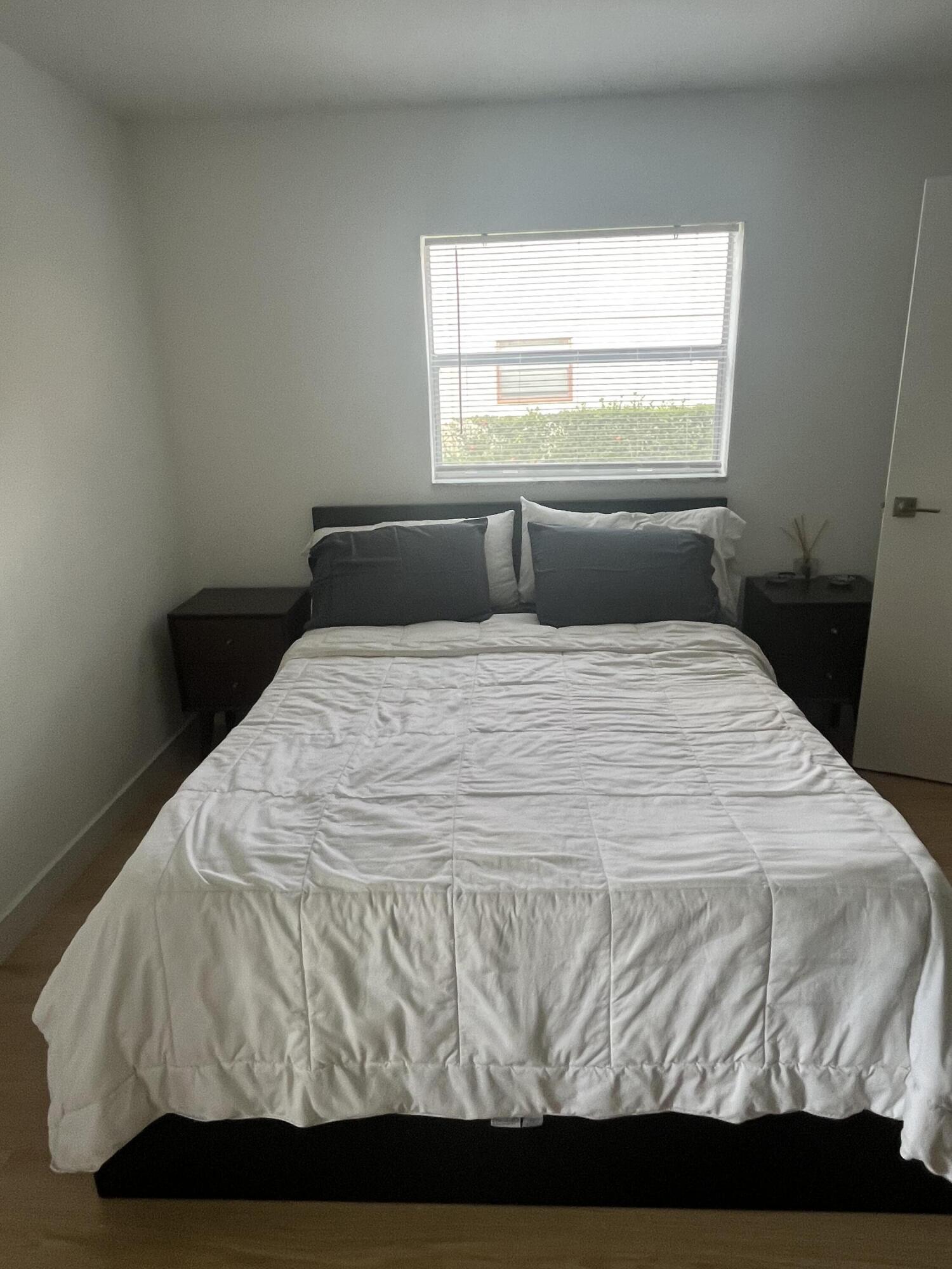 KINGS POINT - Residential Lease