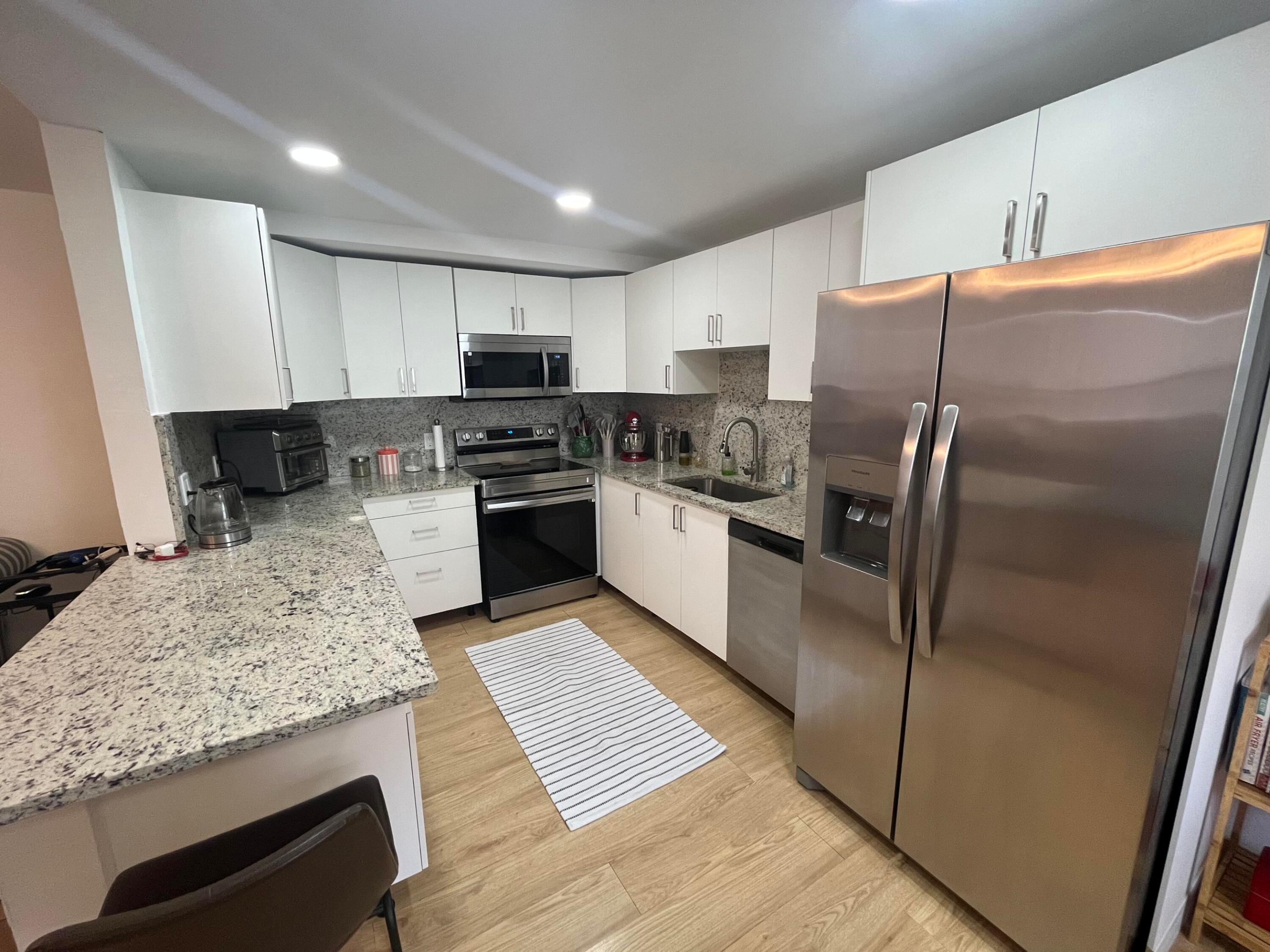KINGS POINT - Residential Lease