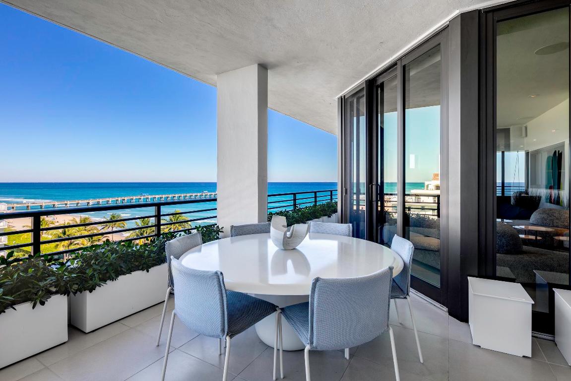 PALM BEACH HAMPTON CONDO - Residential
