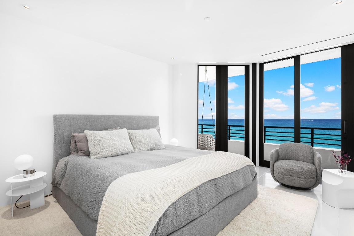 PALM BEACH HAMPTON CONDO - Residential