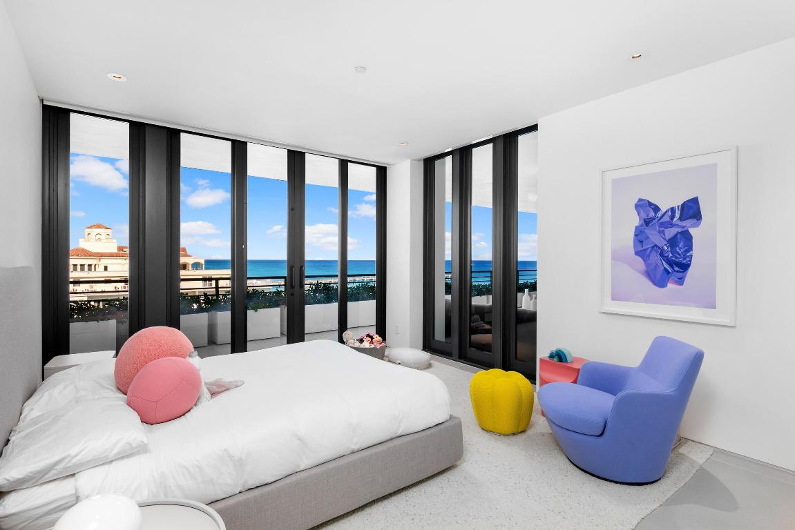 PALM BEACH HAMPTON CONDO - Residential