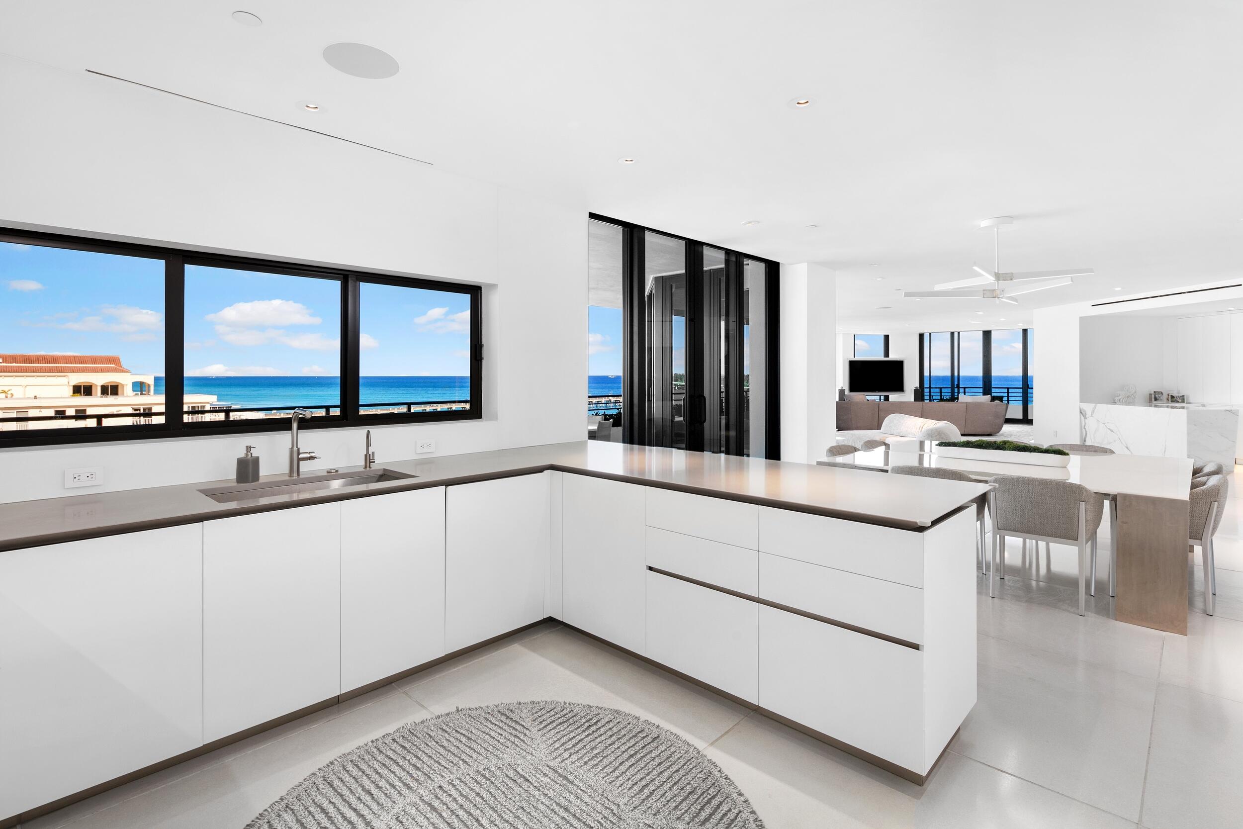 PALM BEACH HAMPTON CONDO - Residential