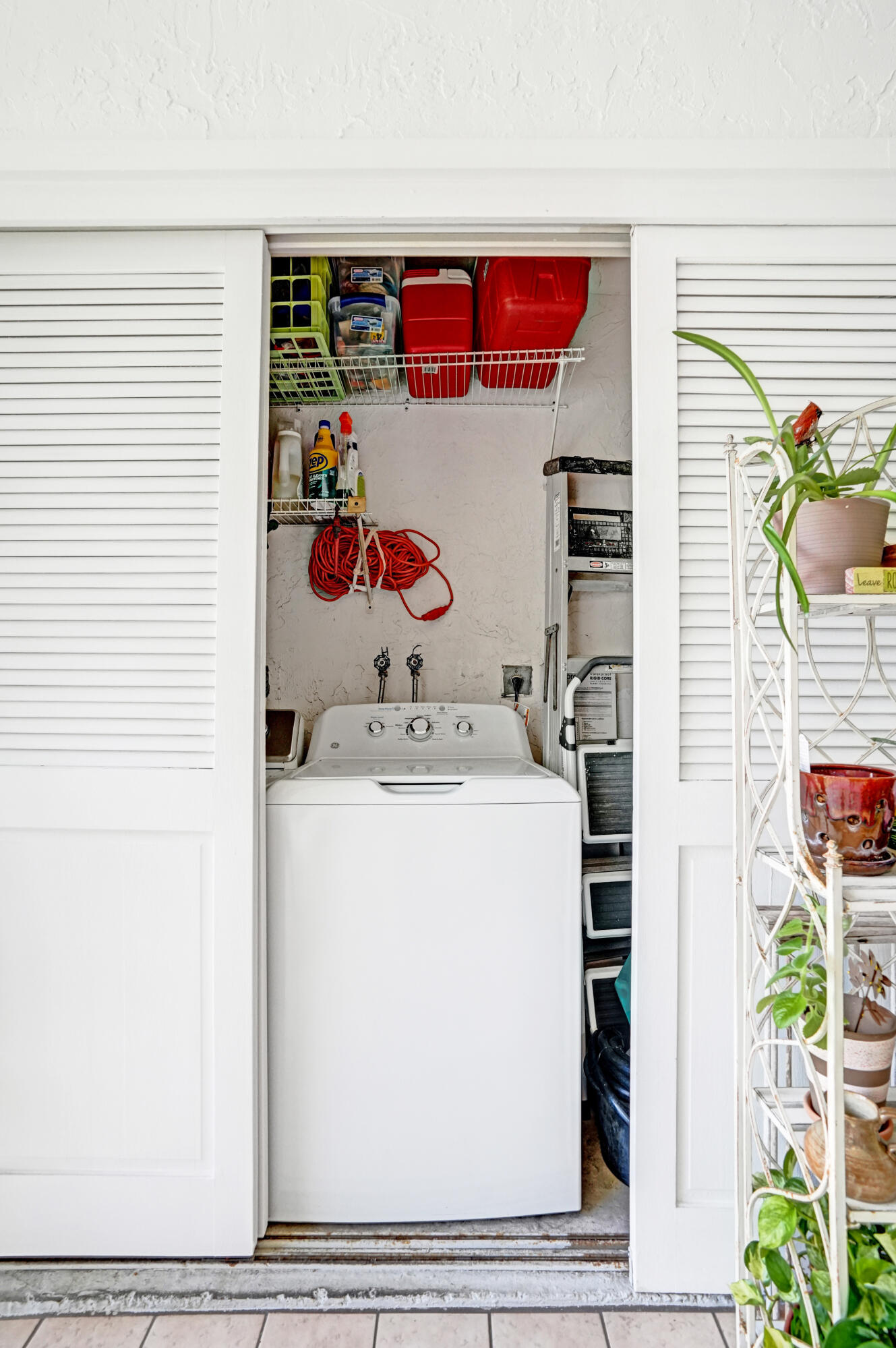 APPLEWOOD VILLAGE II-B CONDO - Residential