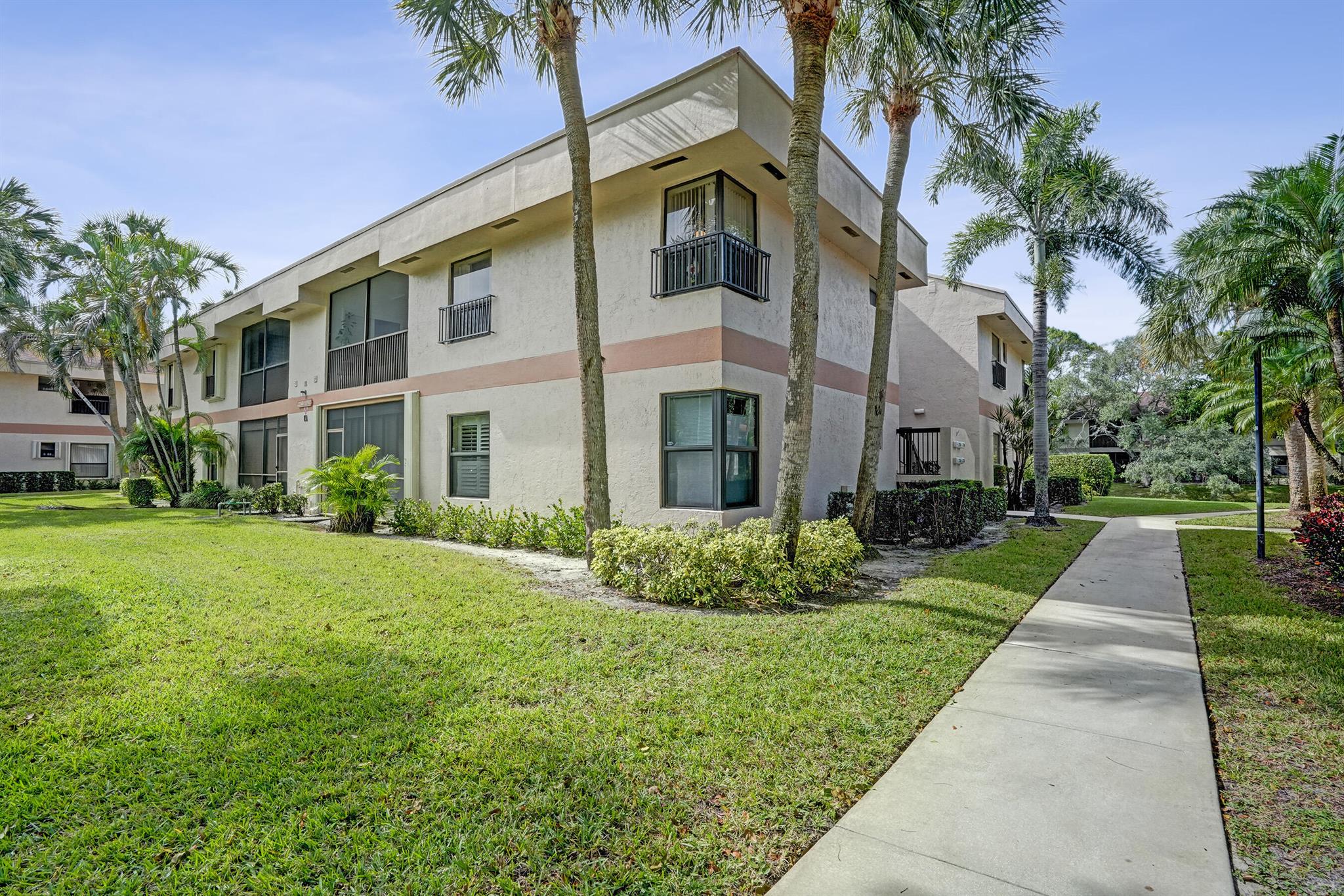 APPLEWOOD VILLAGE II-B CO - Residential