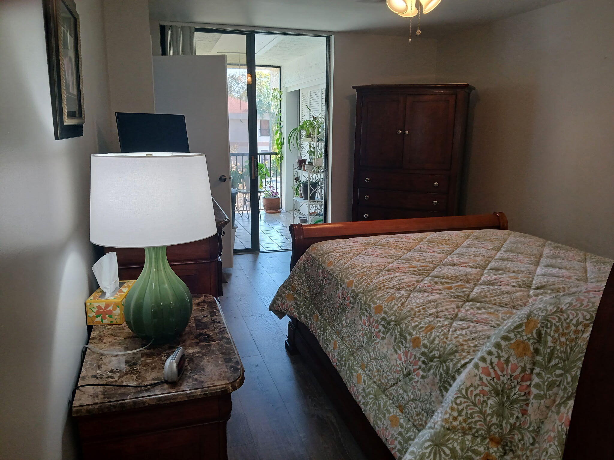 APPLEWOOD VILLAGE II-B CONDO - Residential