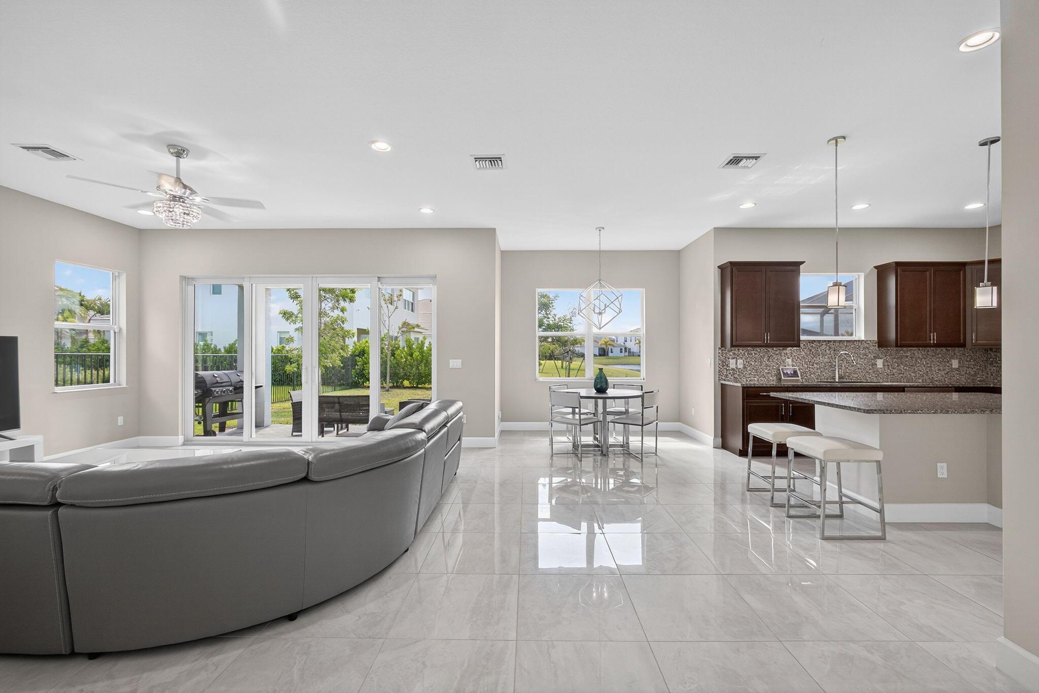 ORCHARDS OF WESTLAKE PHAS - Residential