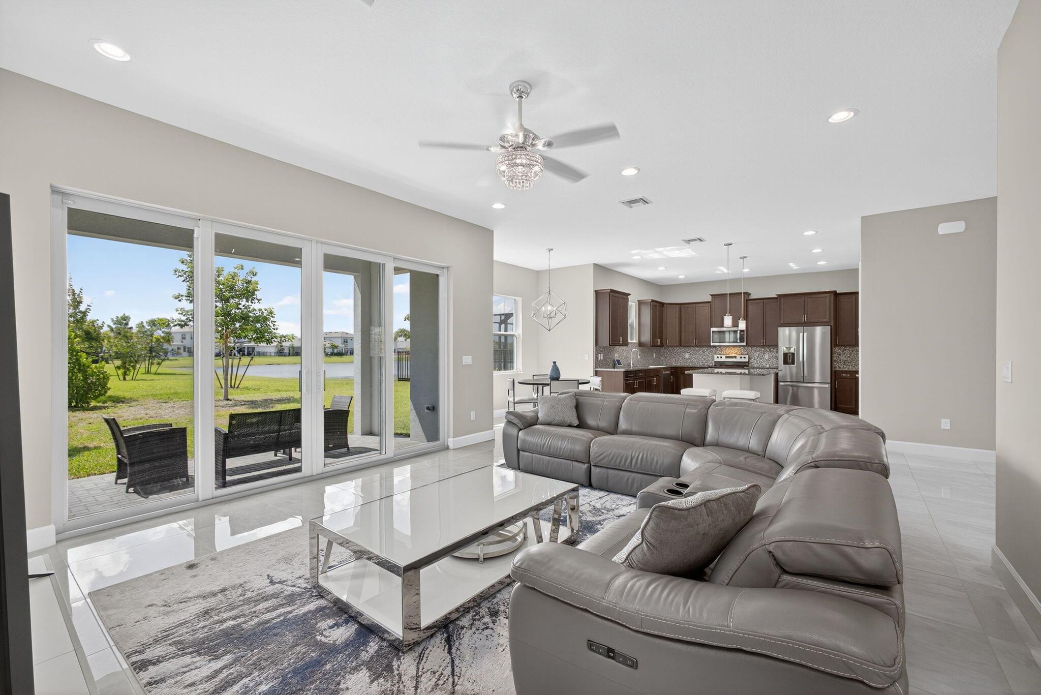 ORCHARDS OF WESTLAKE PHAS - Residential