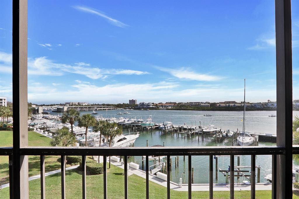 Photo of 1648 Jupiter Cove Drive #409, Jupiter, FL 33469 (MLS # R10692799)