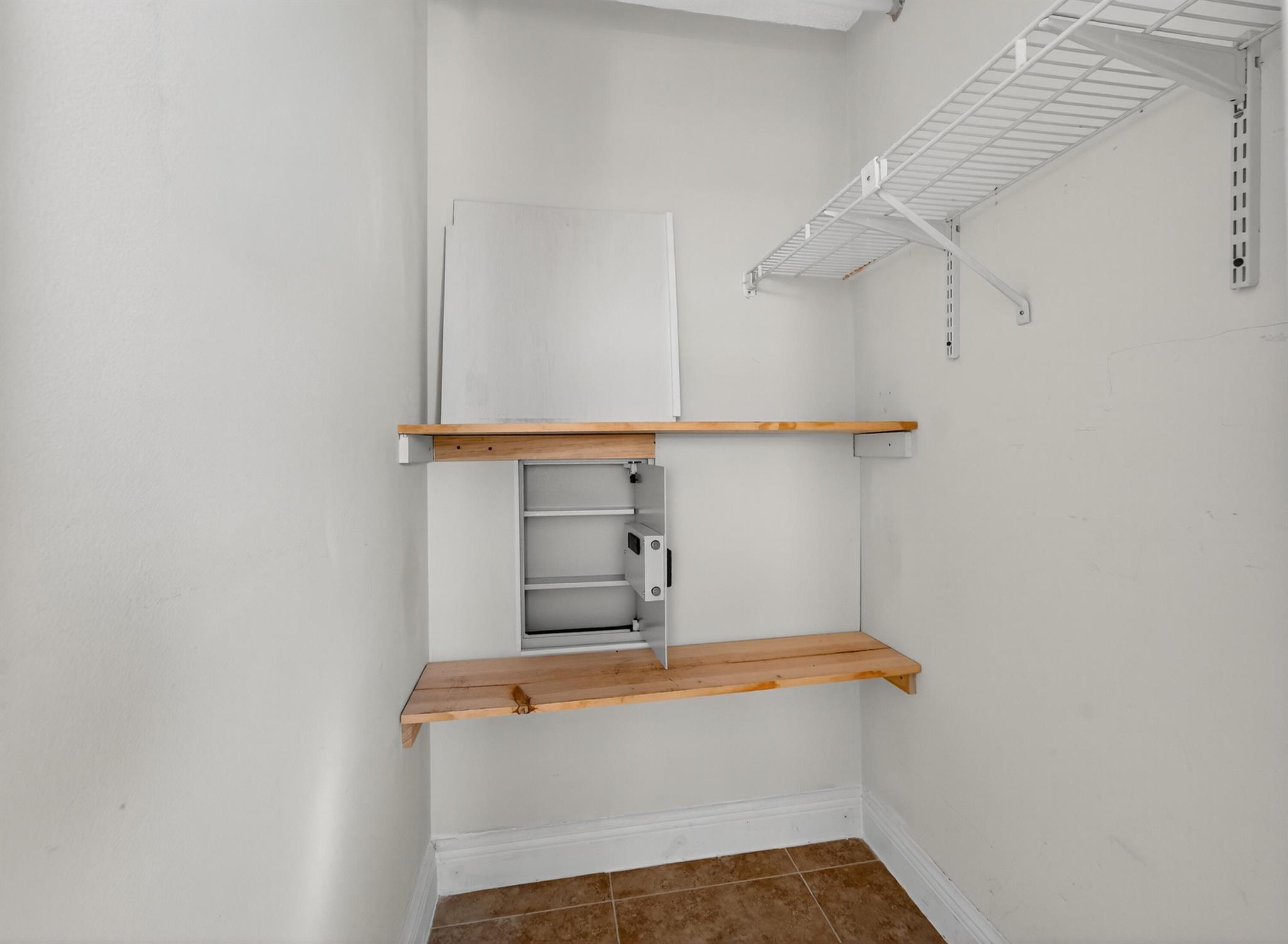 PALM BEACH LEISUREVILLE S - Residential