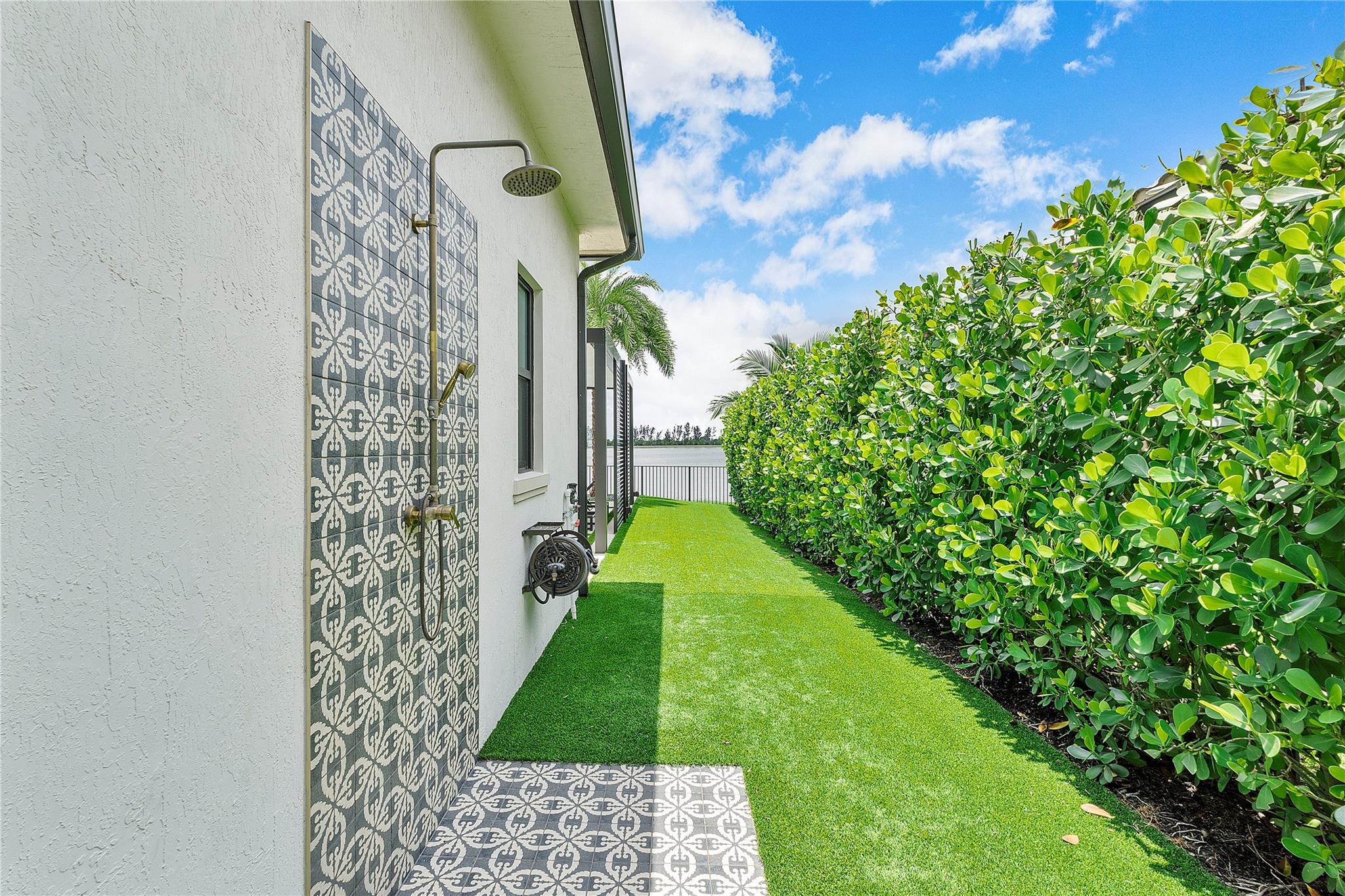 Parkland Bay - Residential