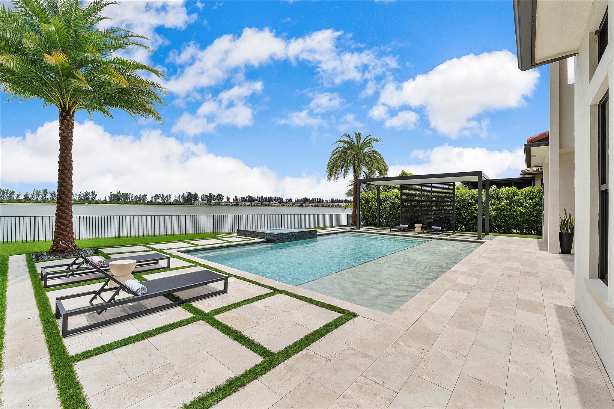 Parkland Bay - Residential