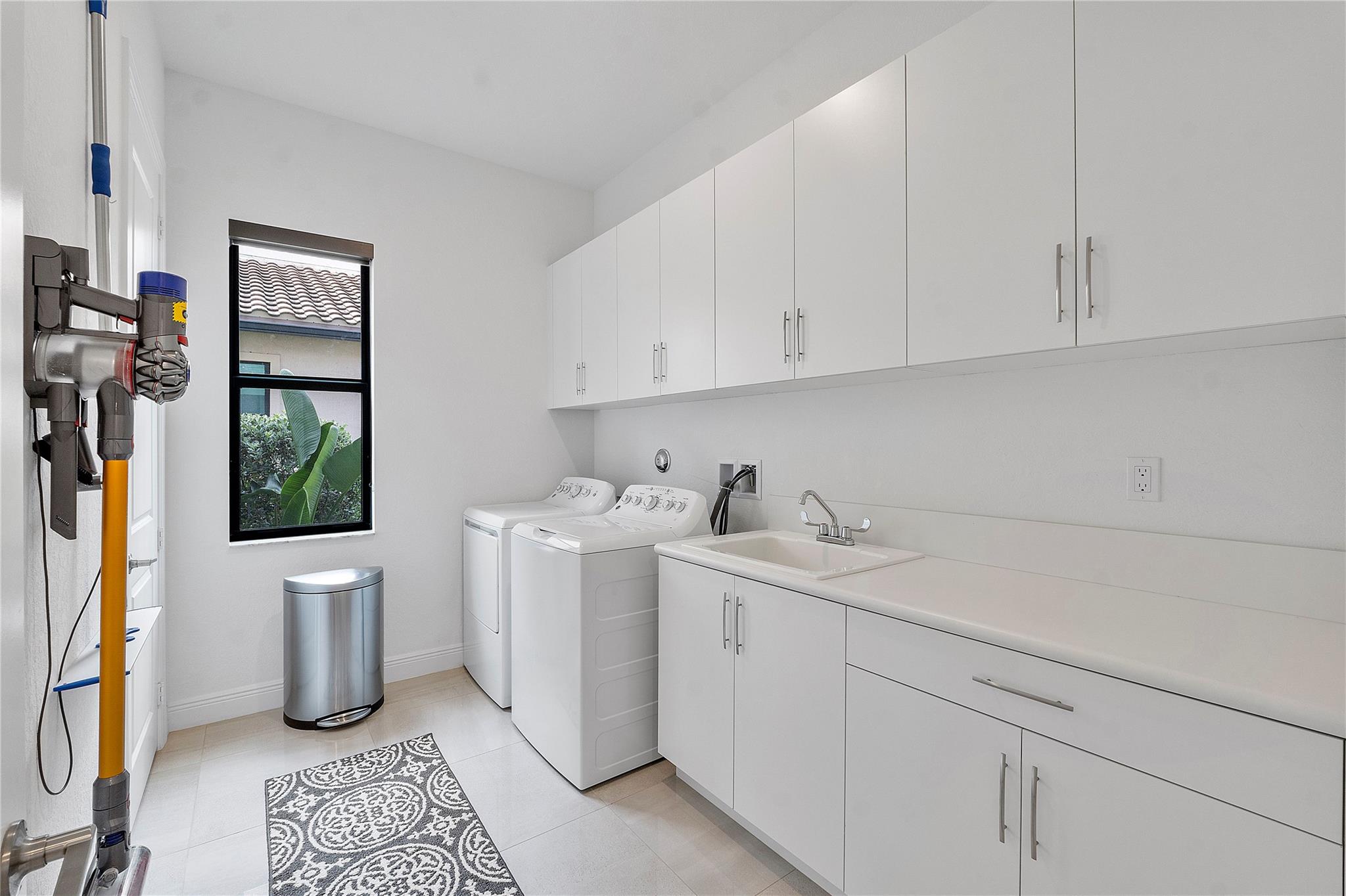 Parkland Bay - Residential