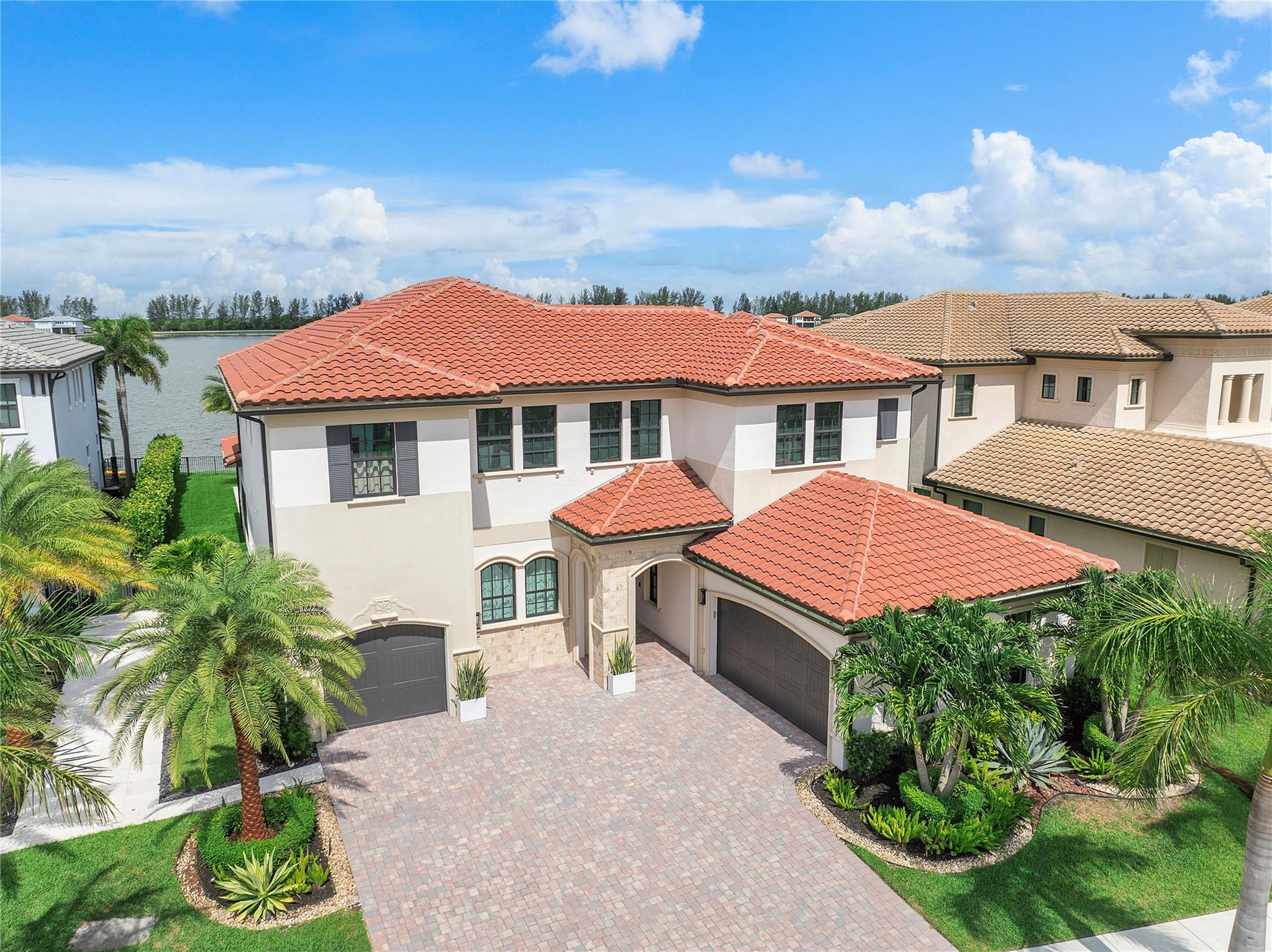 Parkland Bay - Residential