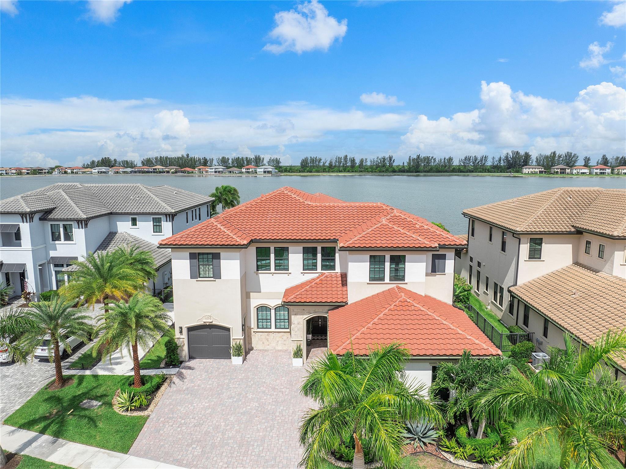 Parkland Bay - Residential