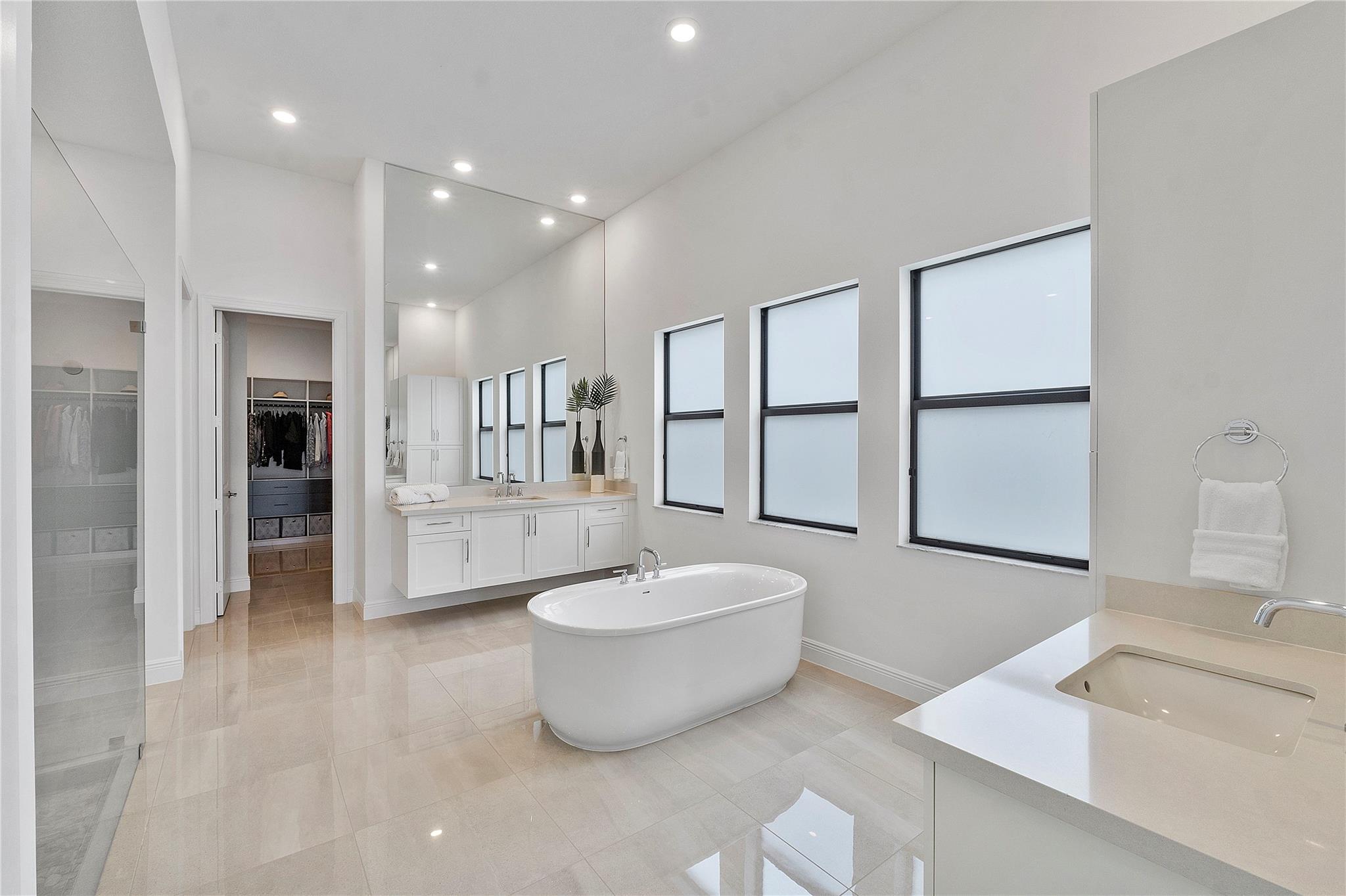 Parkland Bay - Residential