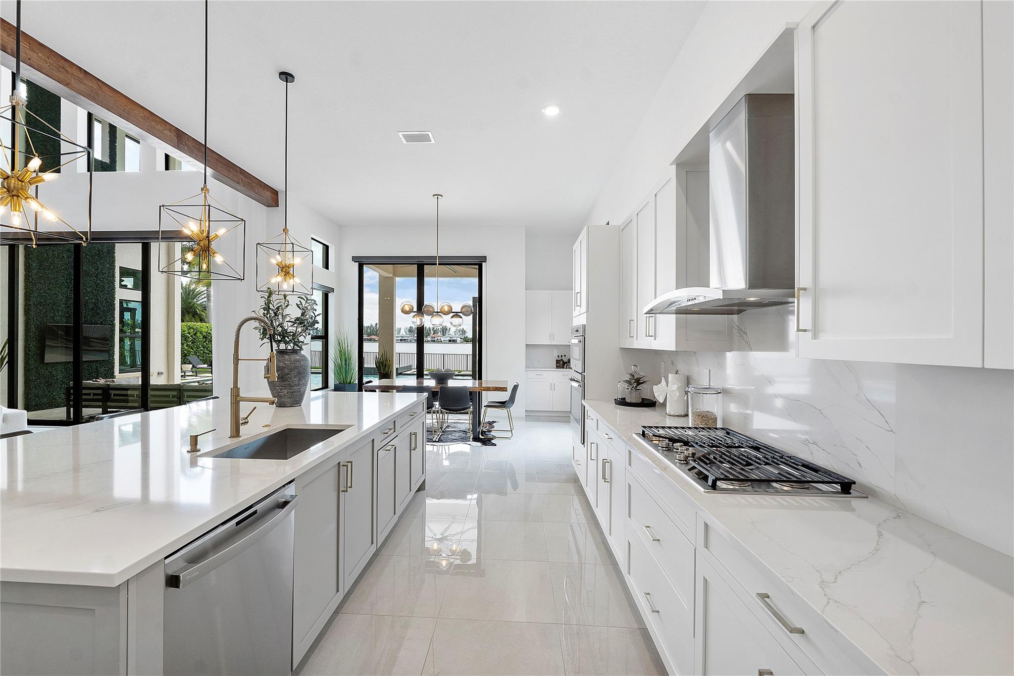 Parkland Bay - Residential