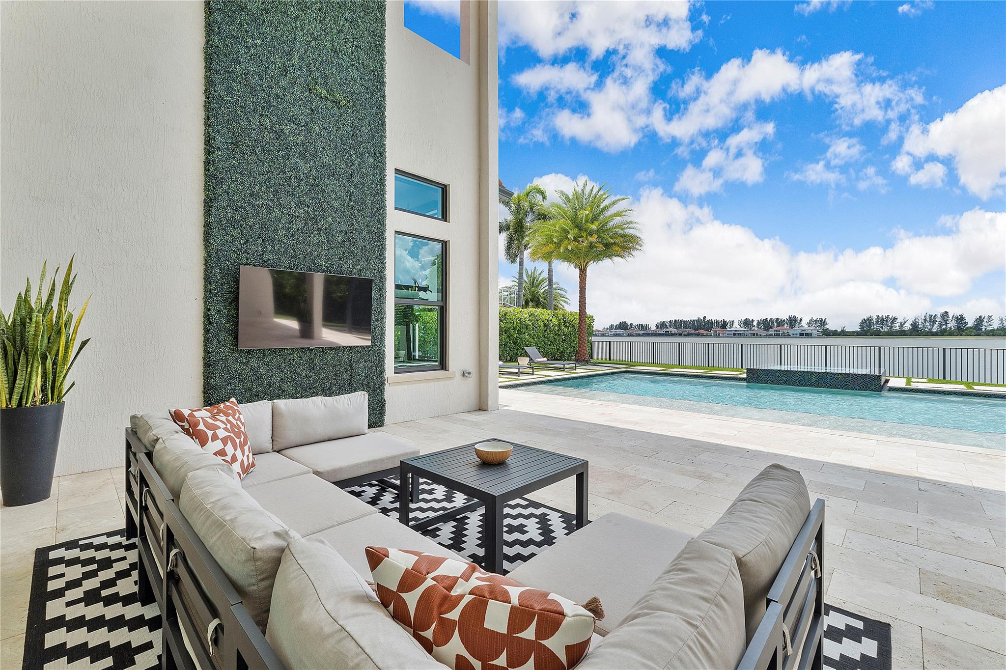 Parkland Bay - Residential