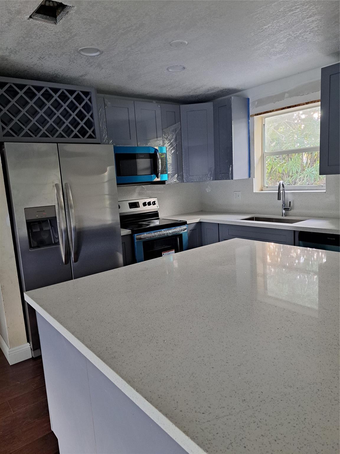 PINES VILLAGE - Residential