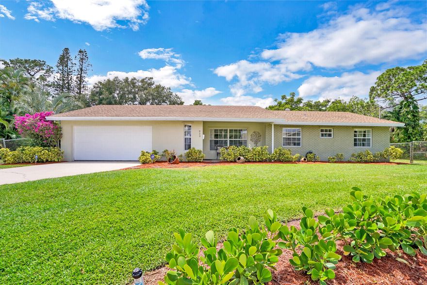 Come see this rare find located at the end of a cul-de-sac, close to the Delray border in Chapel Hill on an ACRE of land. The back yard is  completely fenced and landscaped with various fruit trees with ample room for pool and more. NO HOA. Unlimited potential. Immaculate home is ready to move in to immediately after closing. Crown molding through out featuring updated kitchen and baths. 
Don't miss this rare opportunity!!!Conventional mortgage will be considered with adequate deposit and financial/mortgage information submitted with offer.
