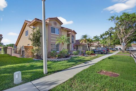 Tiny photo for 10750 NW 18th Place, Plantation, FL 33322 (MLS # B26006946)