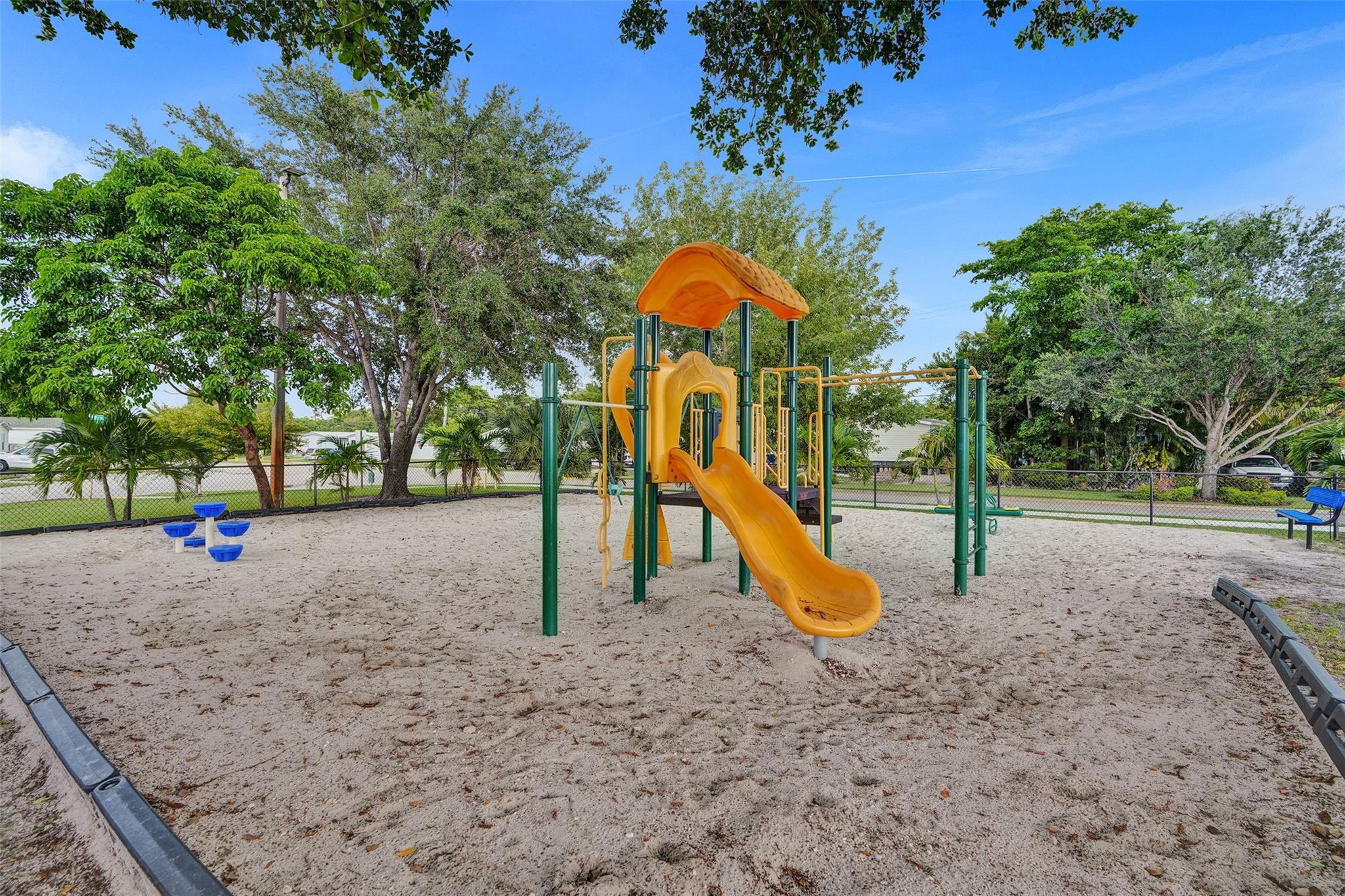 Heritage City Sec 2 81-14 - Land
