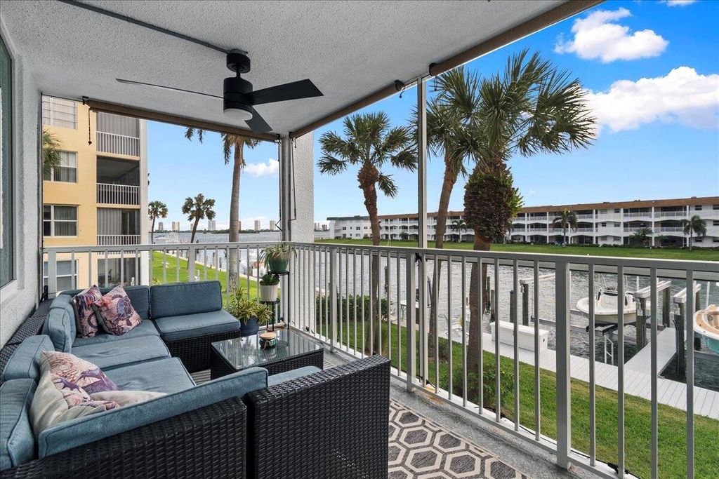 Photo of 104 Paradise Harbour Boulevard #215, North Palm Beach, FL 33408 (MLS # R10947326)