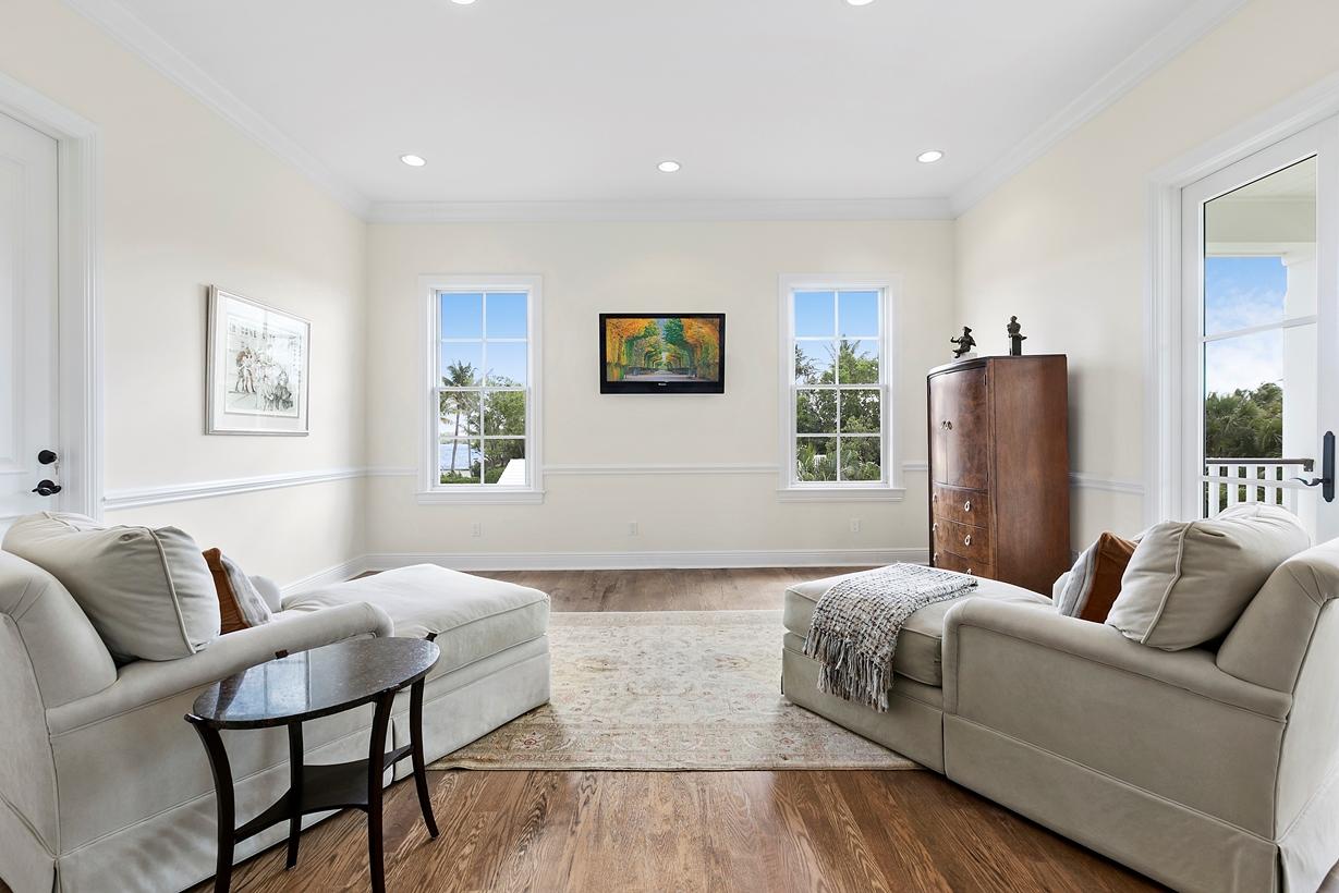 MERRY LAKE - Residential