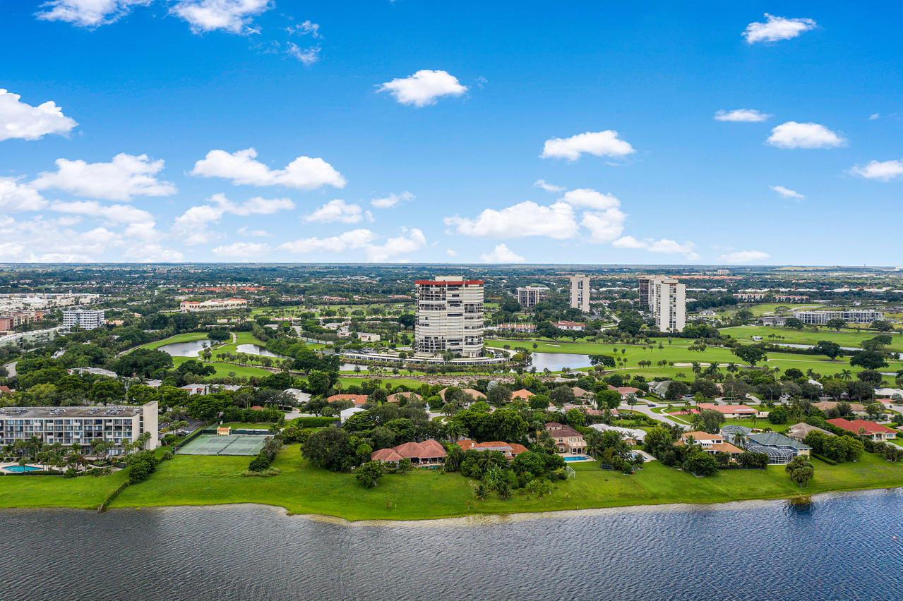 CONSULATE CONDO - Residential