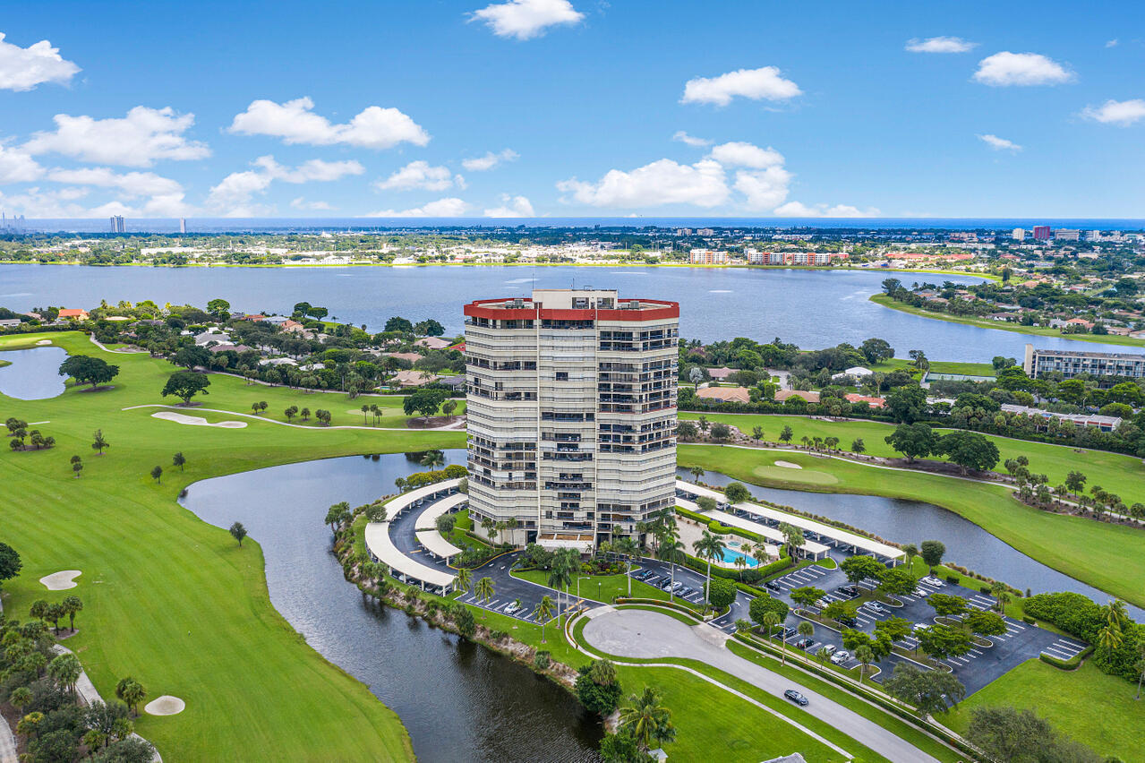 CONSULATE CONDO - Residential