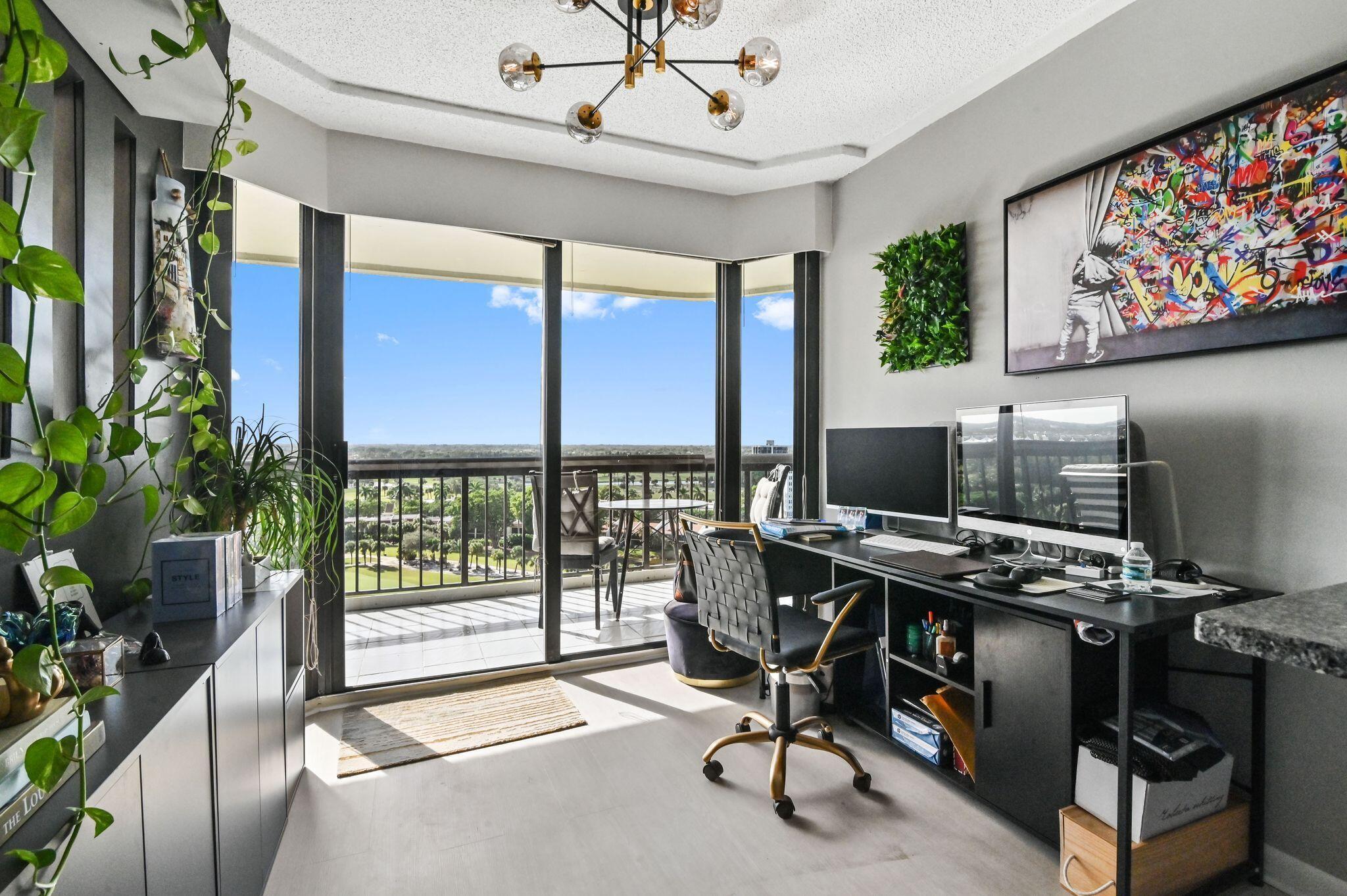 CONSULATE CONDO - Residential