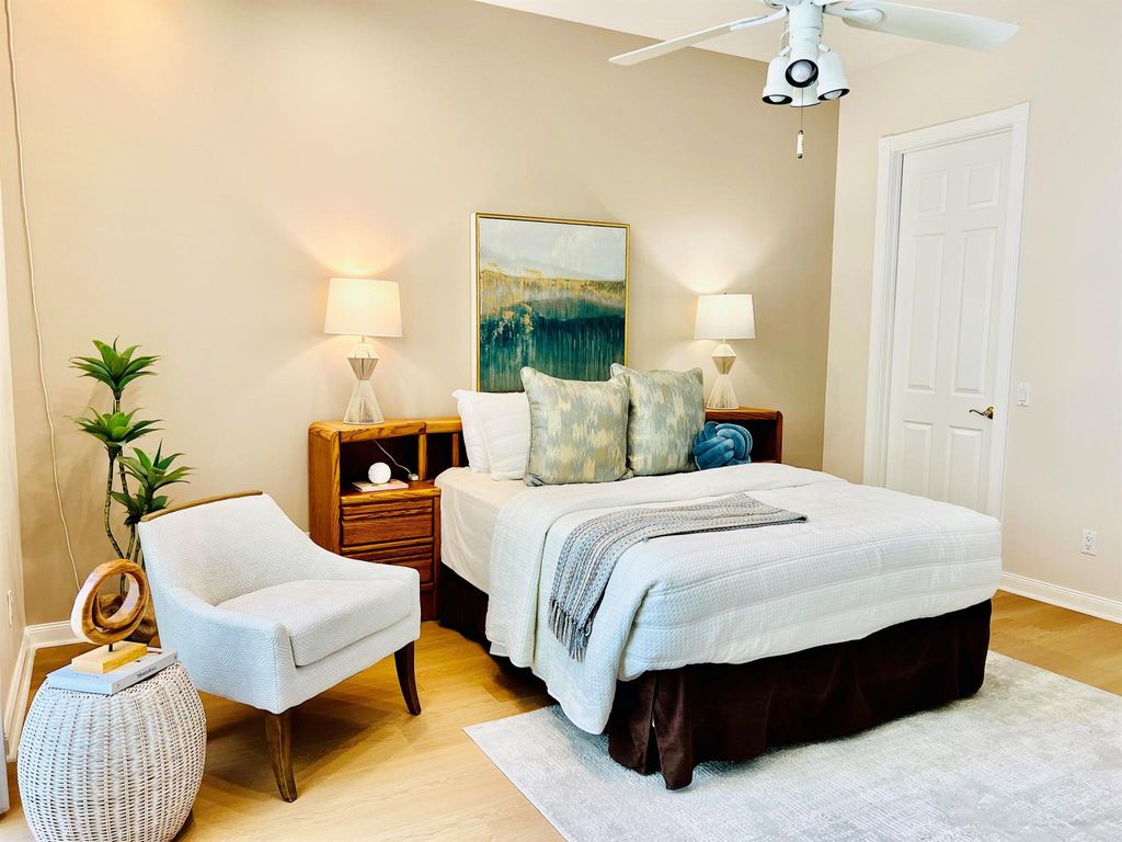 Photo of 122 Date Palm Drive, Jupiter, FL 33458 (MLS # R11001984)