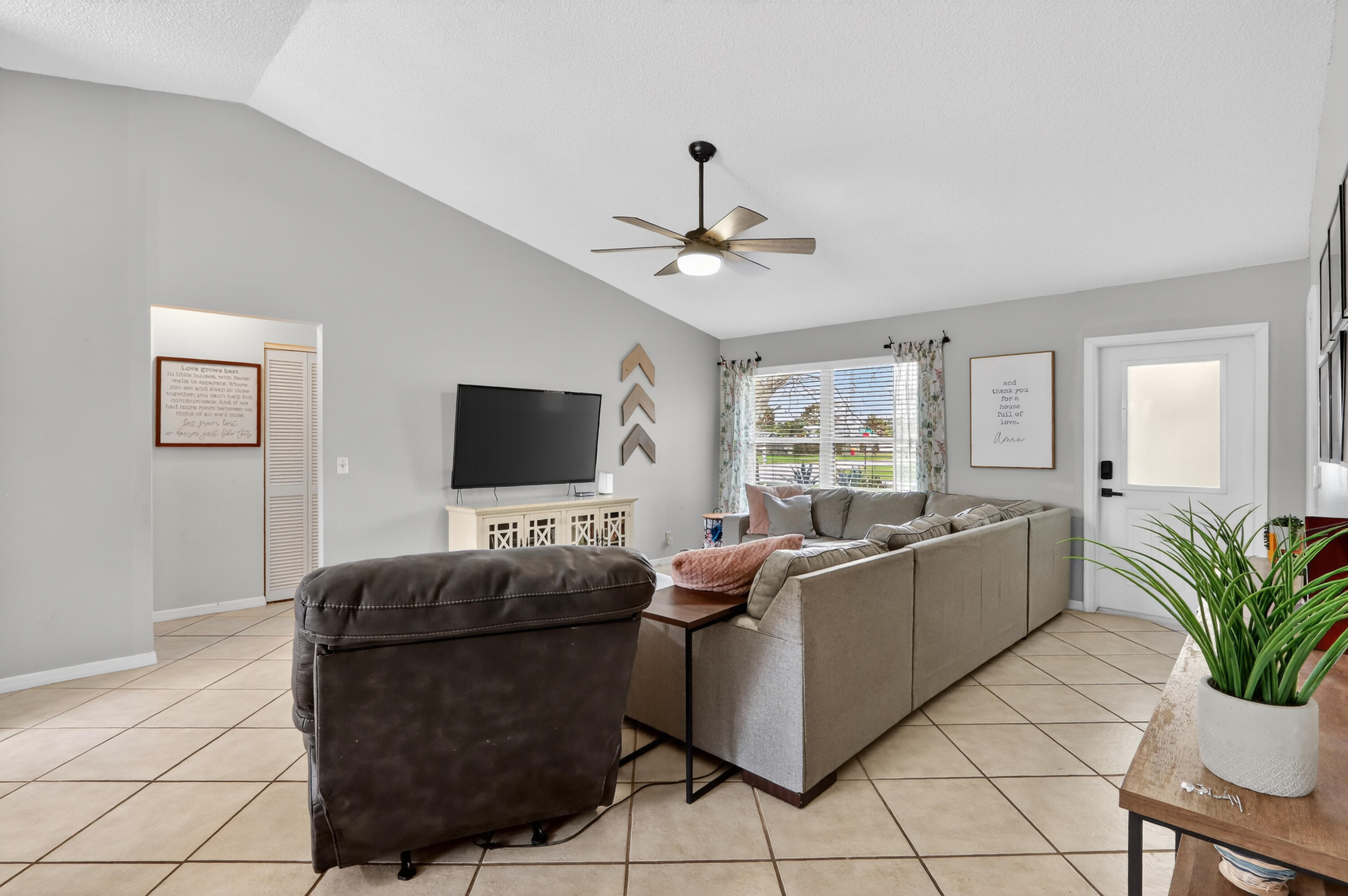 JUPITER CRESTA UNIT 2 - Residential