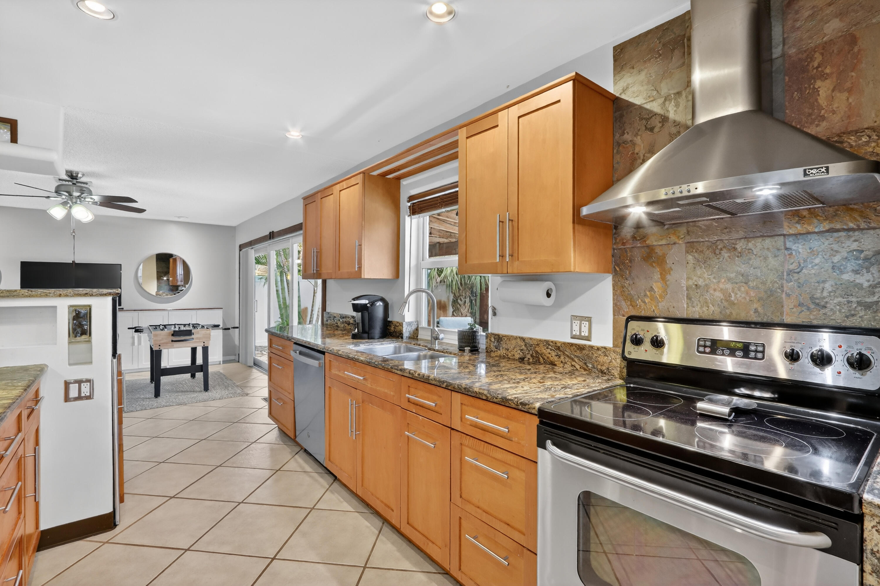 JUPITER CRESTA UNIT 2 - Residential