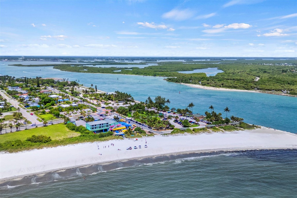 Sea Pointe Towers - Residential