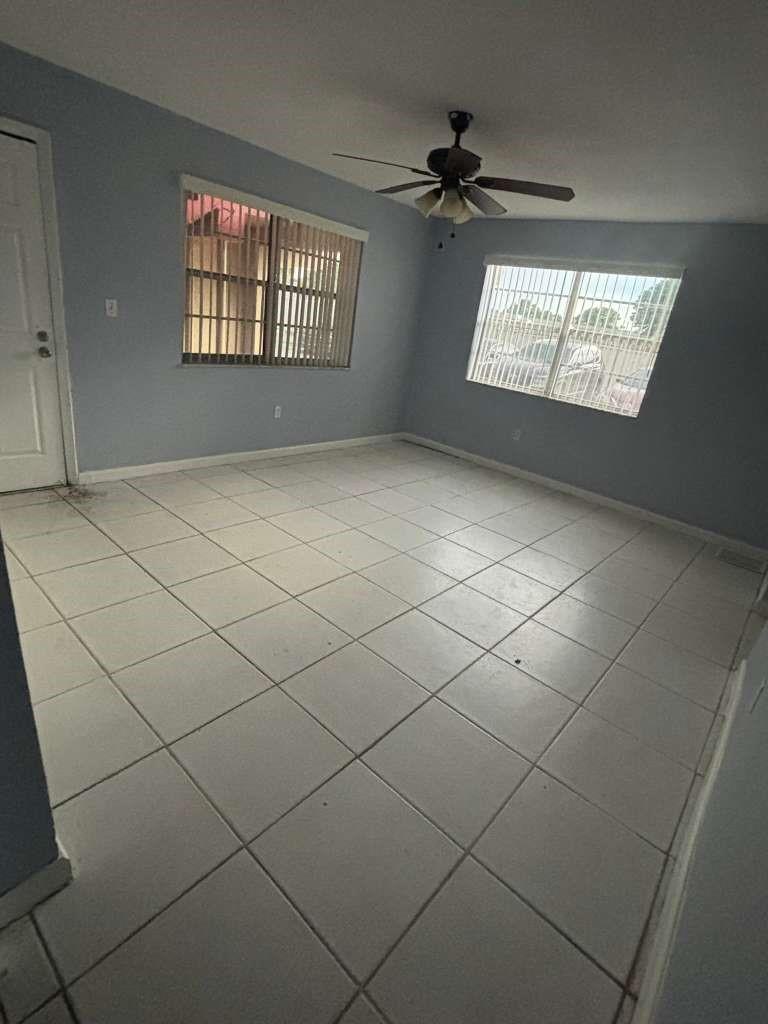 NEW WORLD - Residential