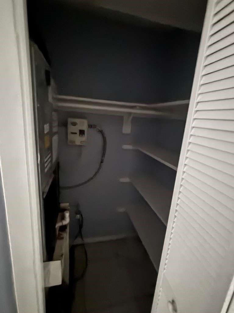 NEW WORLD - Residential