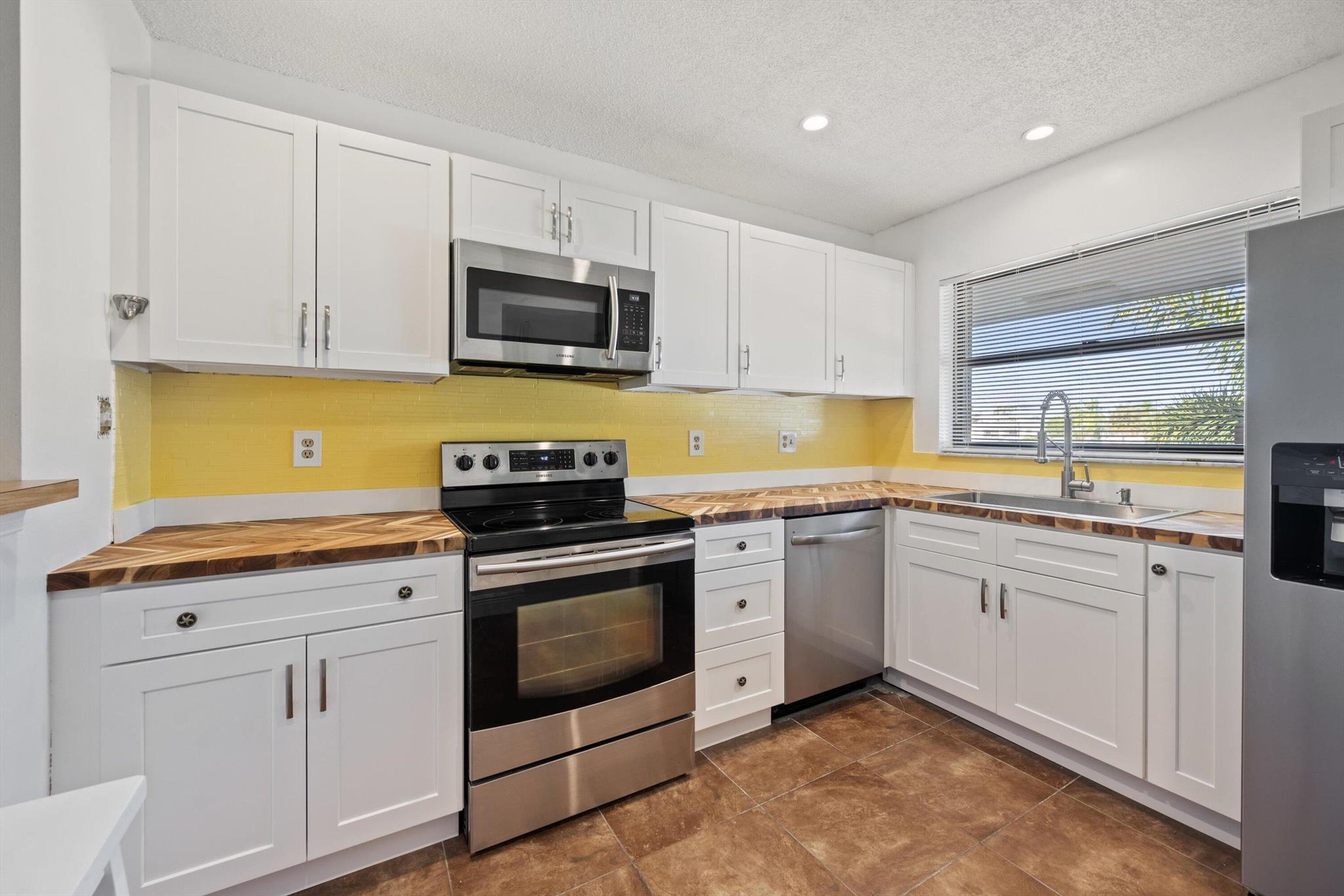 Parkview Condo - Residential Lease