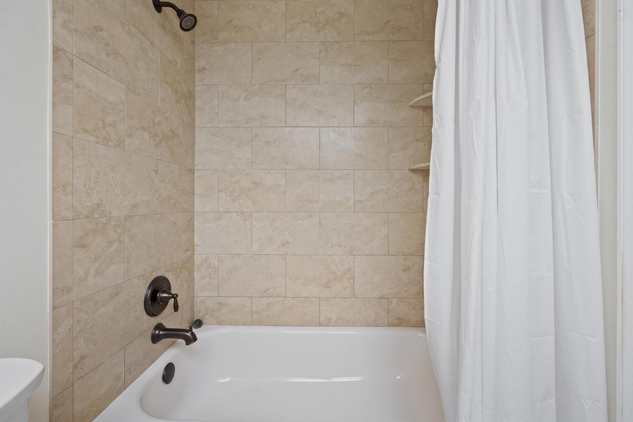 Parkview Condo - Residential Lease