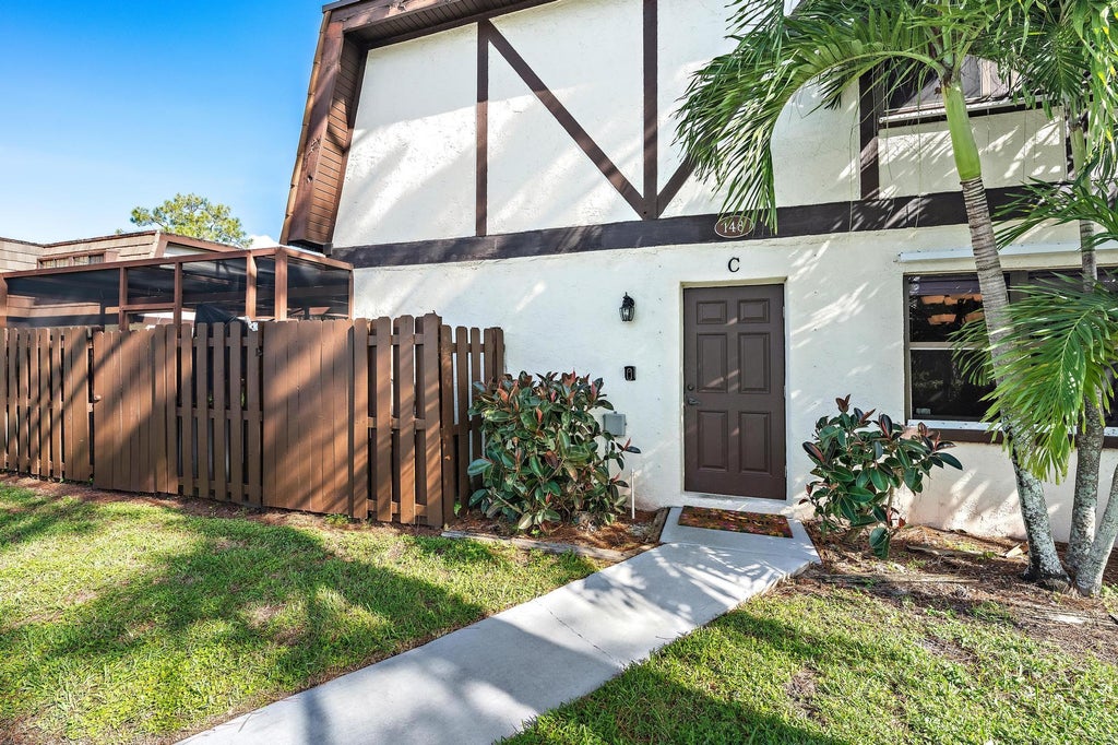 Photo of 148 WEYBRIDGE Circle #C, Royal Palm Beach, FL 33411 (MLS # B26078491)