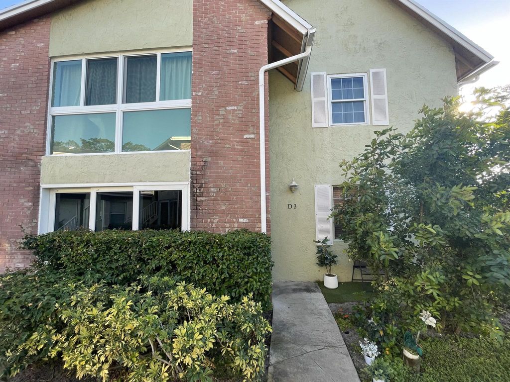 Photo of 12070 Alternate A1a #D3, Palm Beach Gardens, FL 33410 (MLS # R10978731)