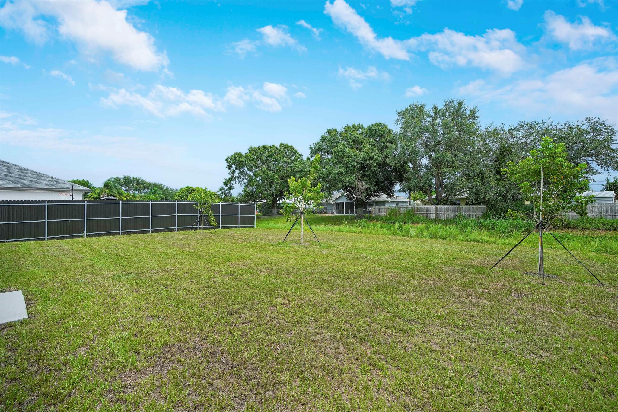 PORT ST LUCIE SECTION 39 - Residential Lease